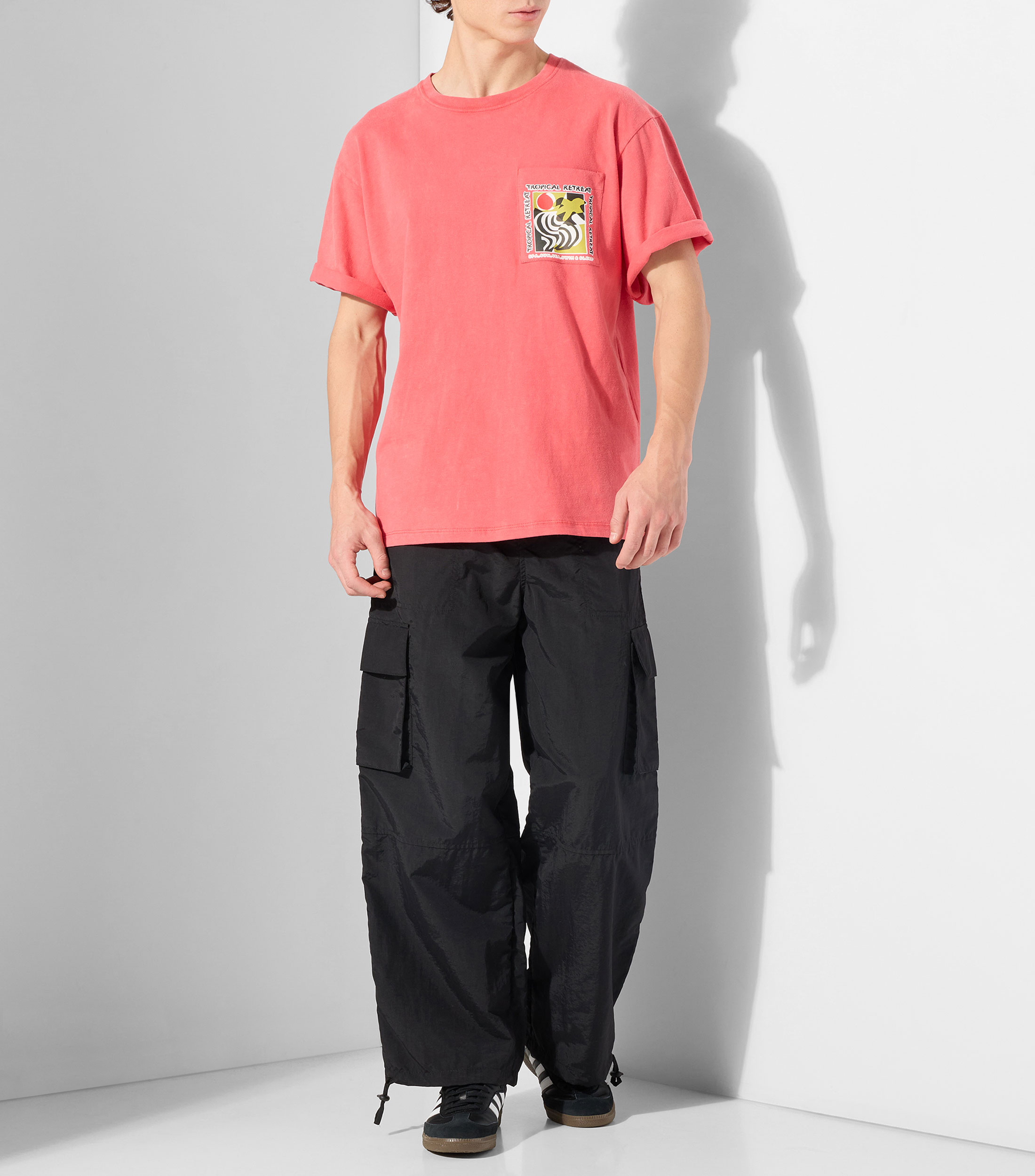 Playera de cuello redondo con manga corta lisa Hombre