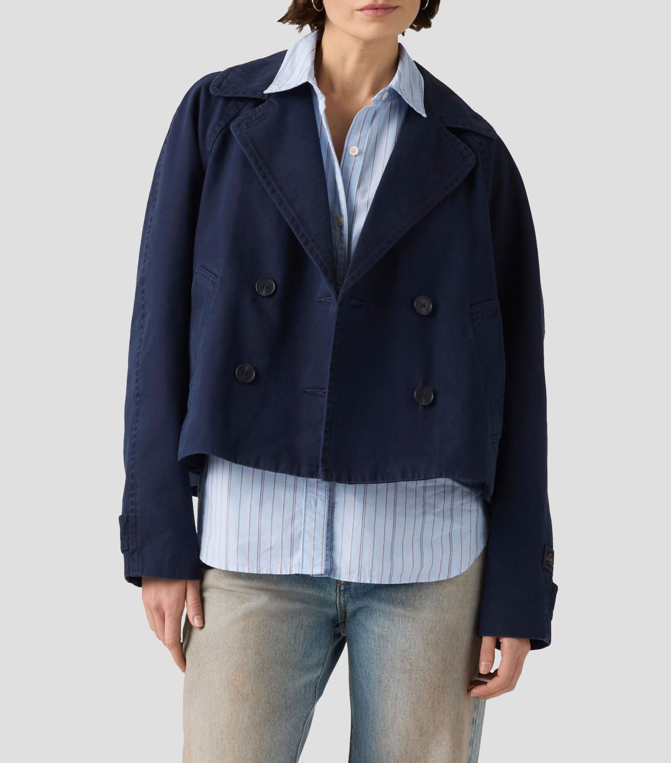 Gabardina corta con botones Mujer