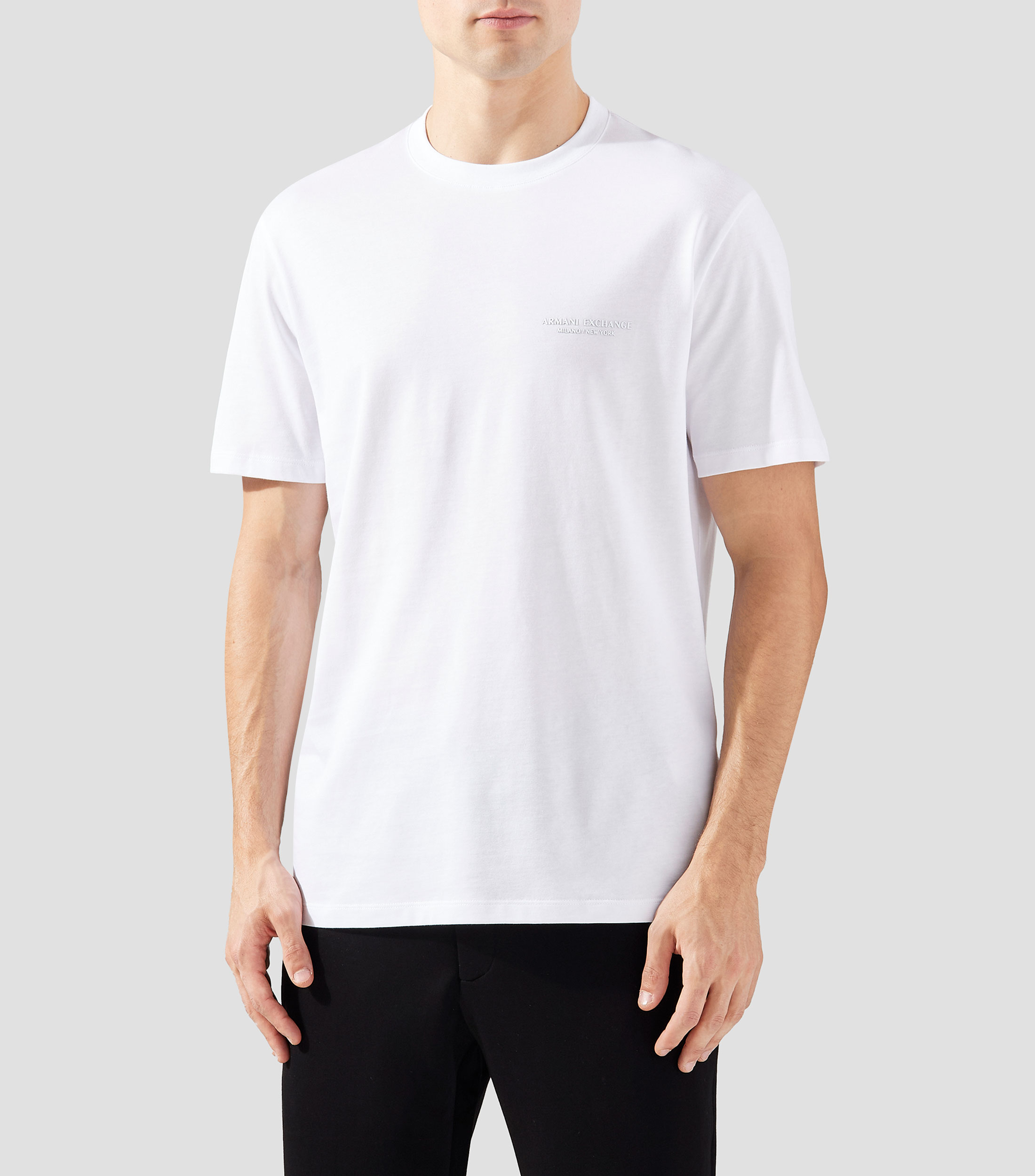 Playera cuello redondo manga corta Hombre