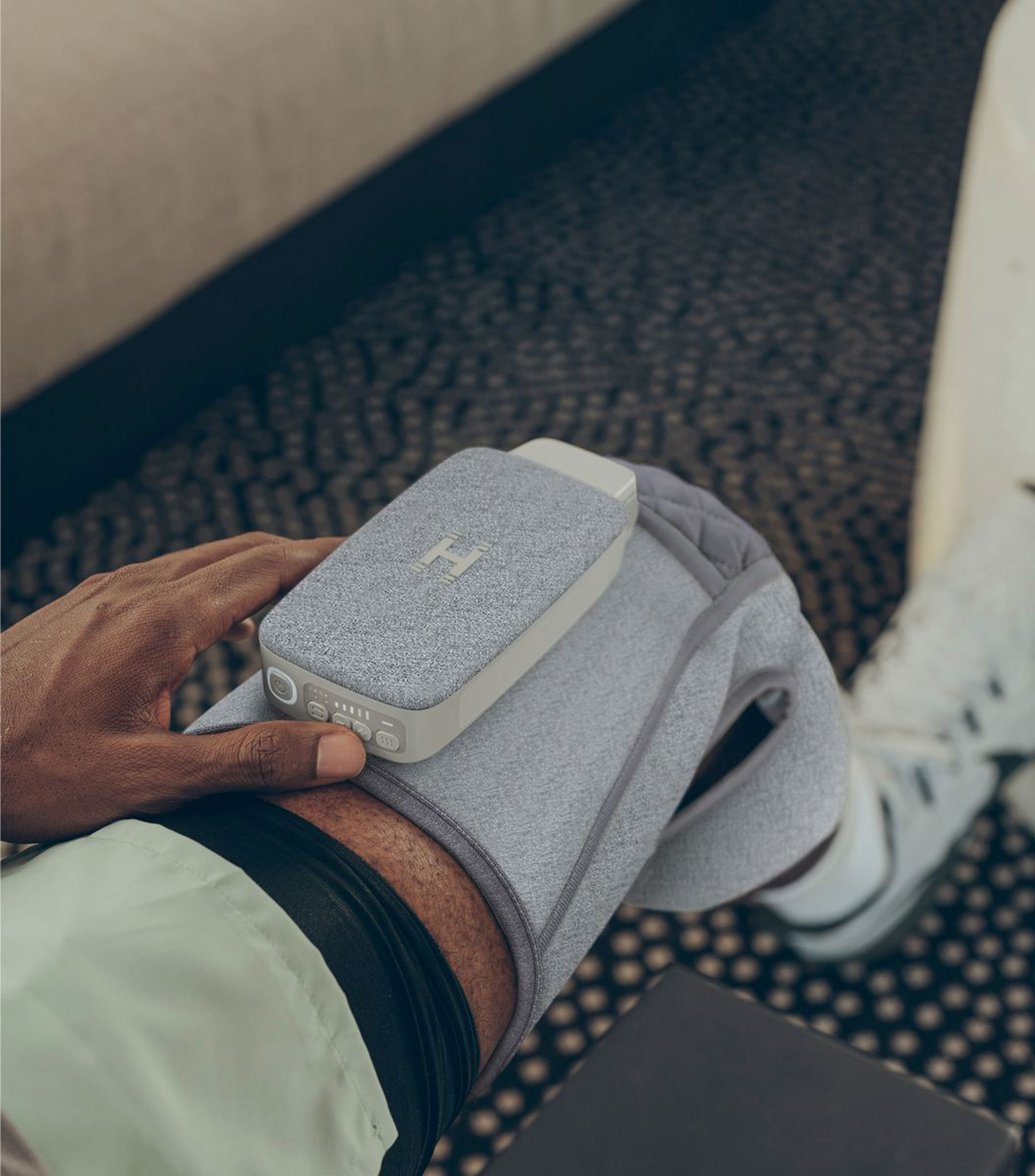 Masajeador de compresión de rodilla Modular con calor gris SR-CMXK10HJ