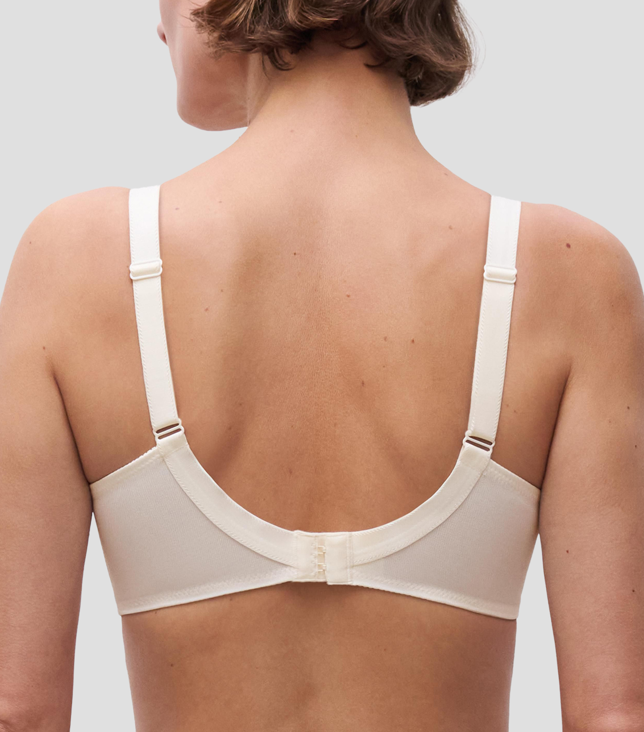 Brasier liso con detalle decorativo