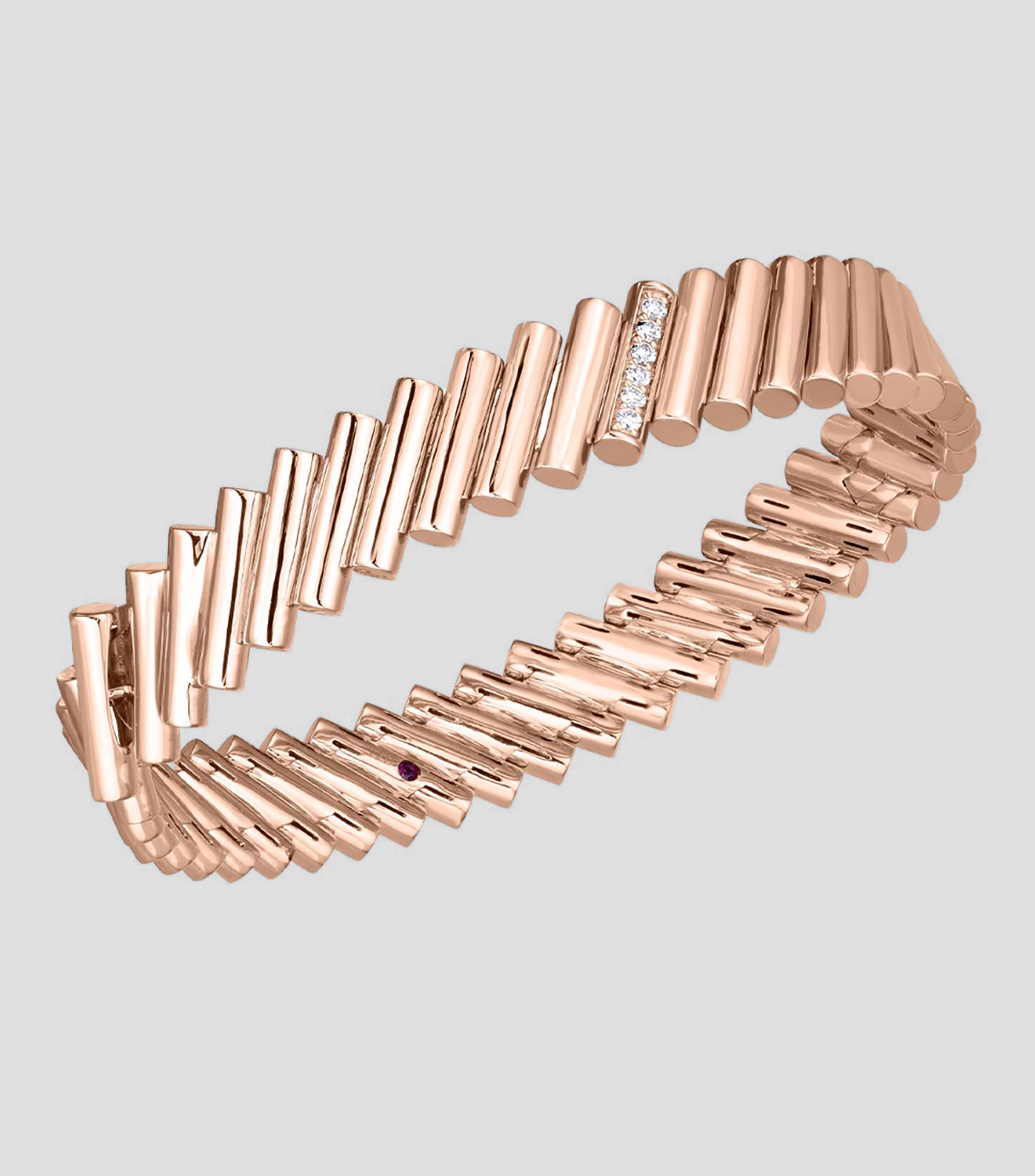 Brazalete en oro texturizado Mujer