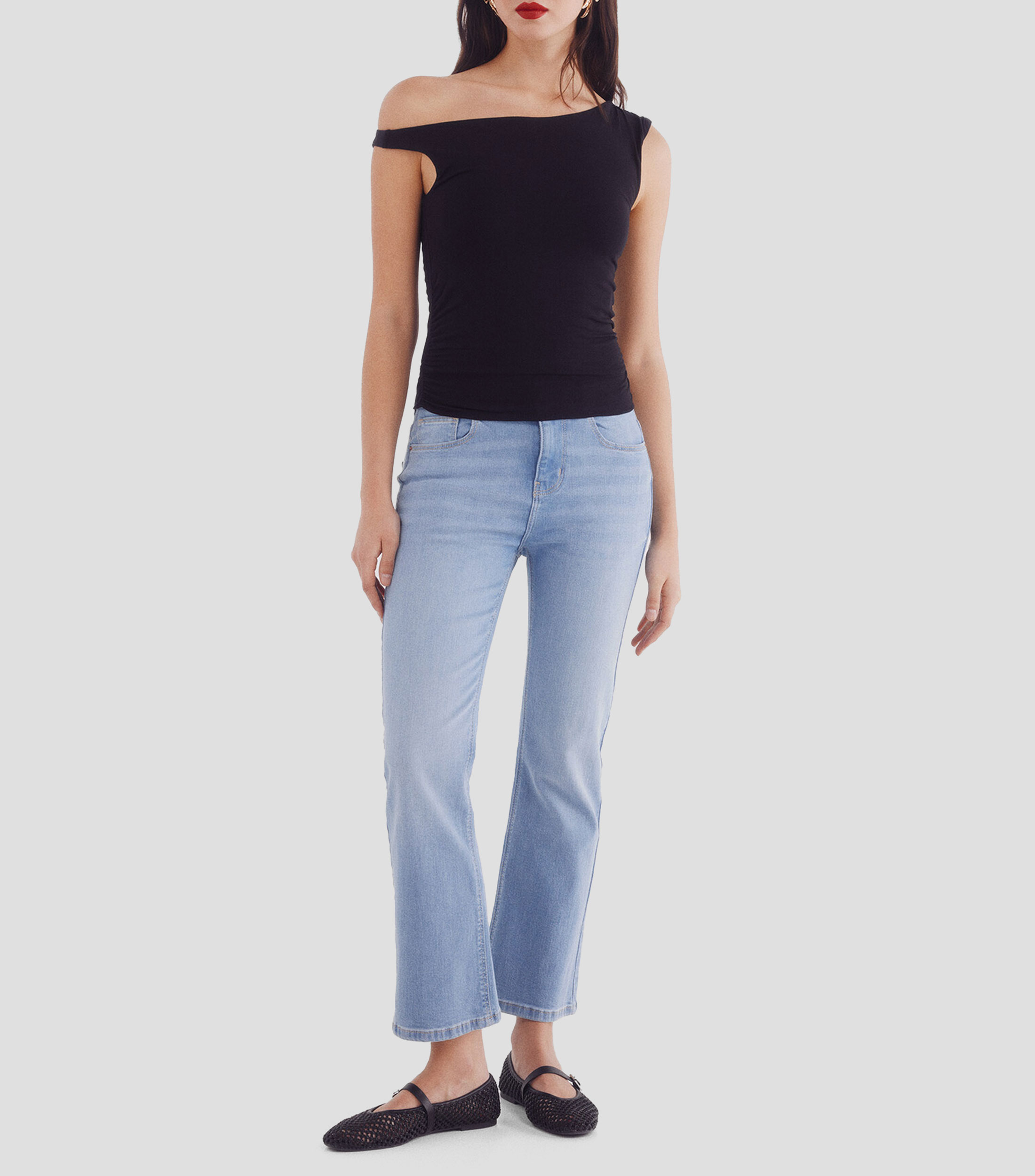 Blusa asimétrica sin mangas Mujer