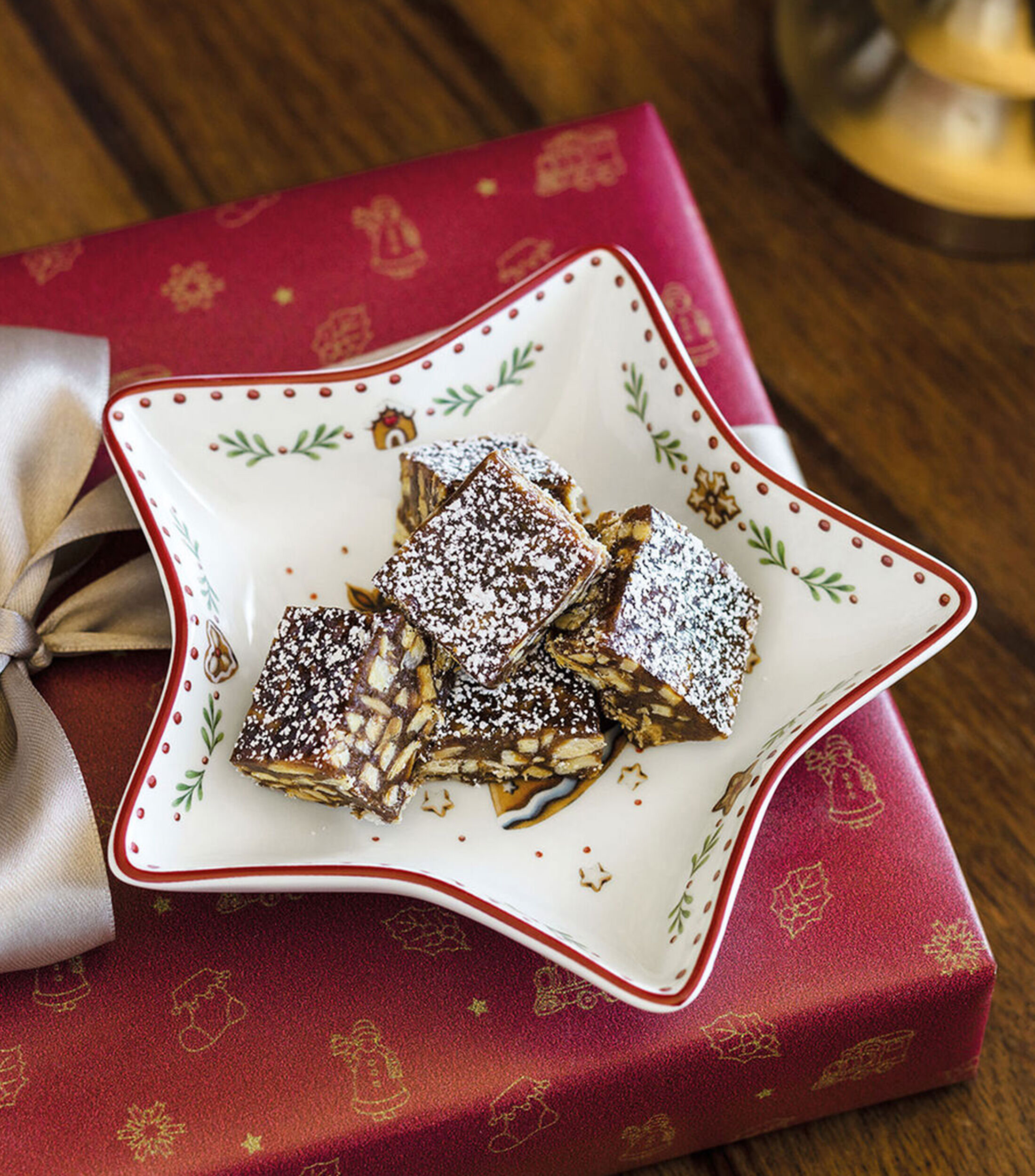 Bowl Winter Bakery Delight Star