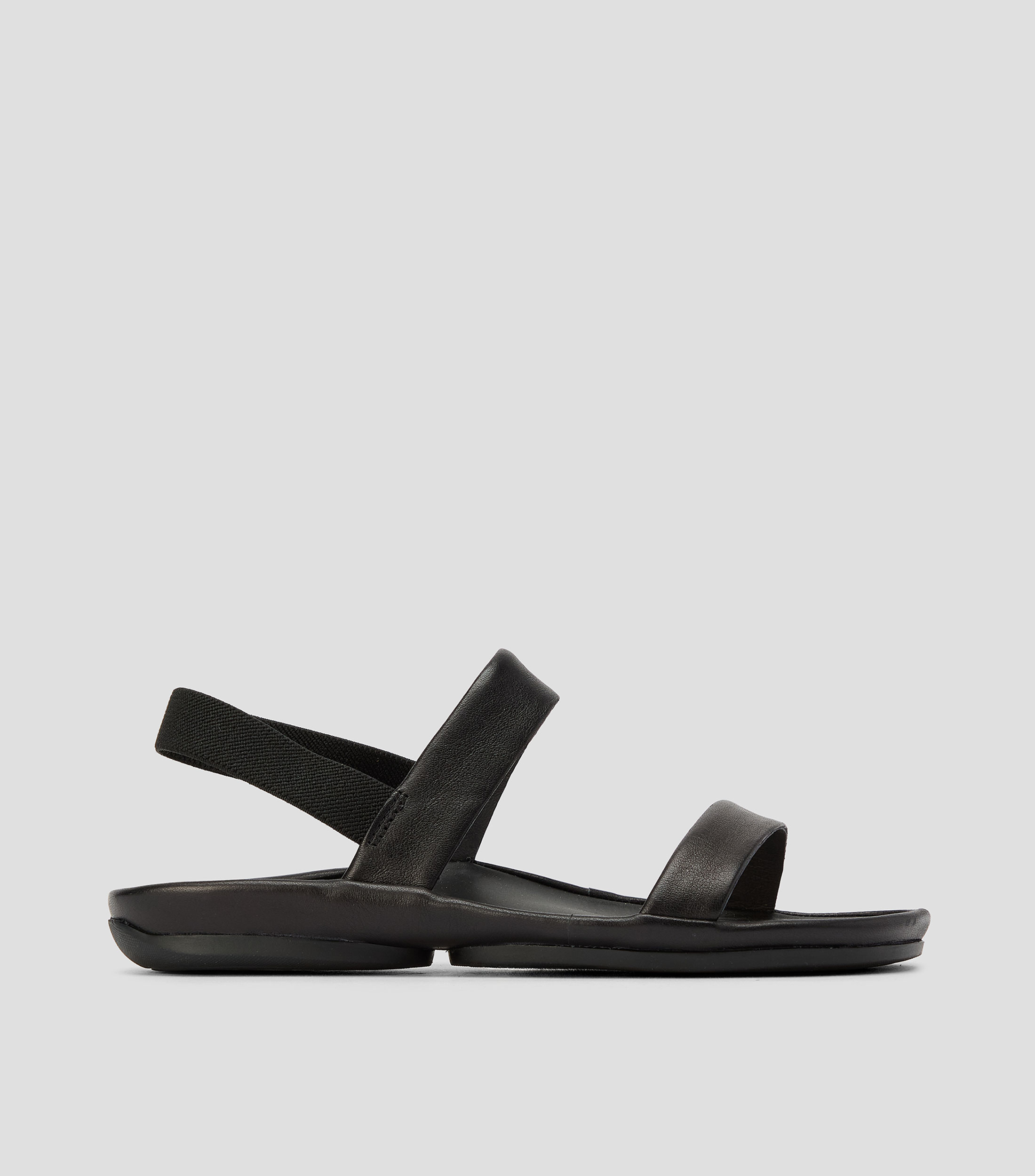 Sandalias casuales planas en piel lisas Mujer