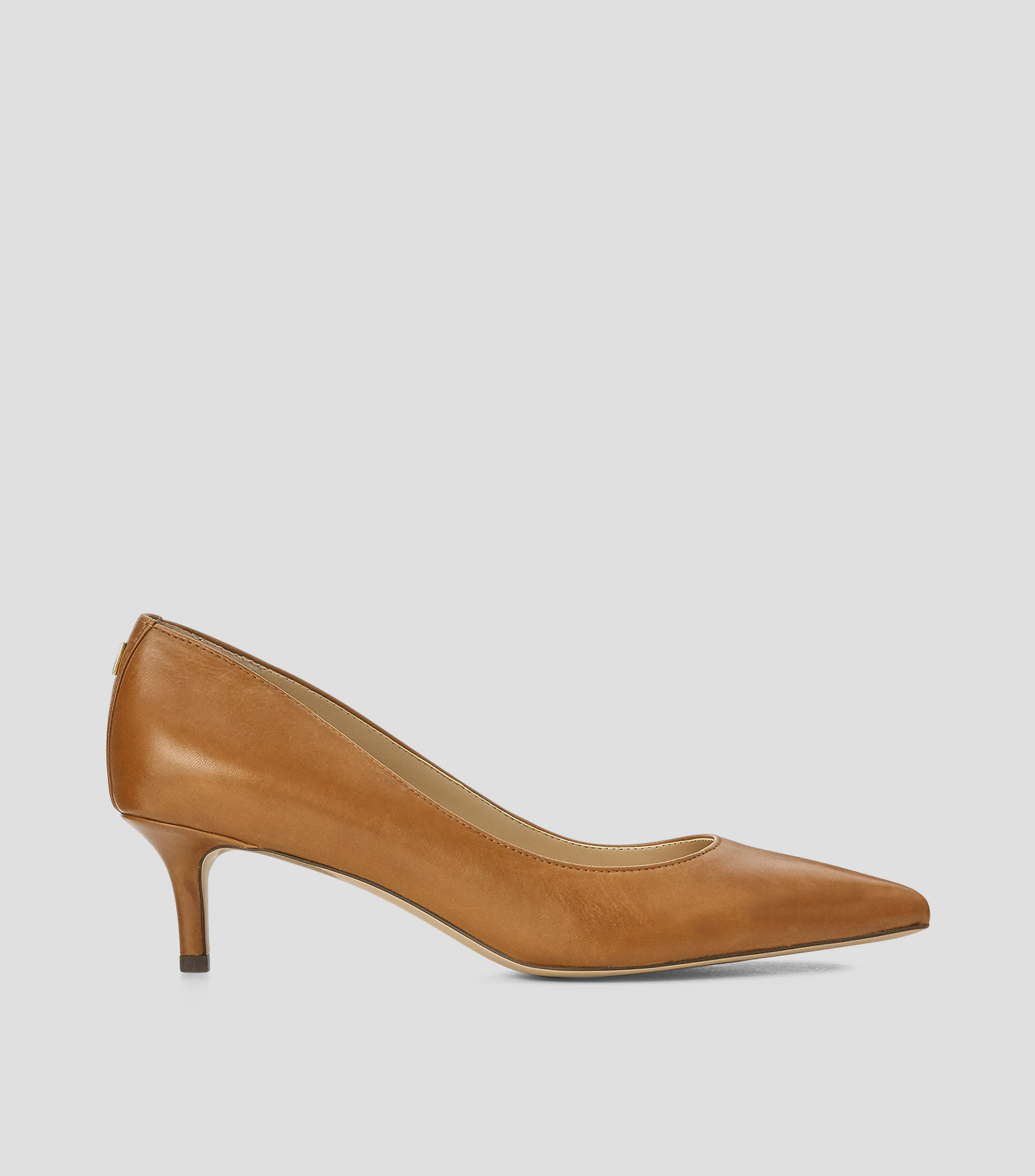 Zapatillas con Tacon Bajo Media Luna Mujer