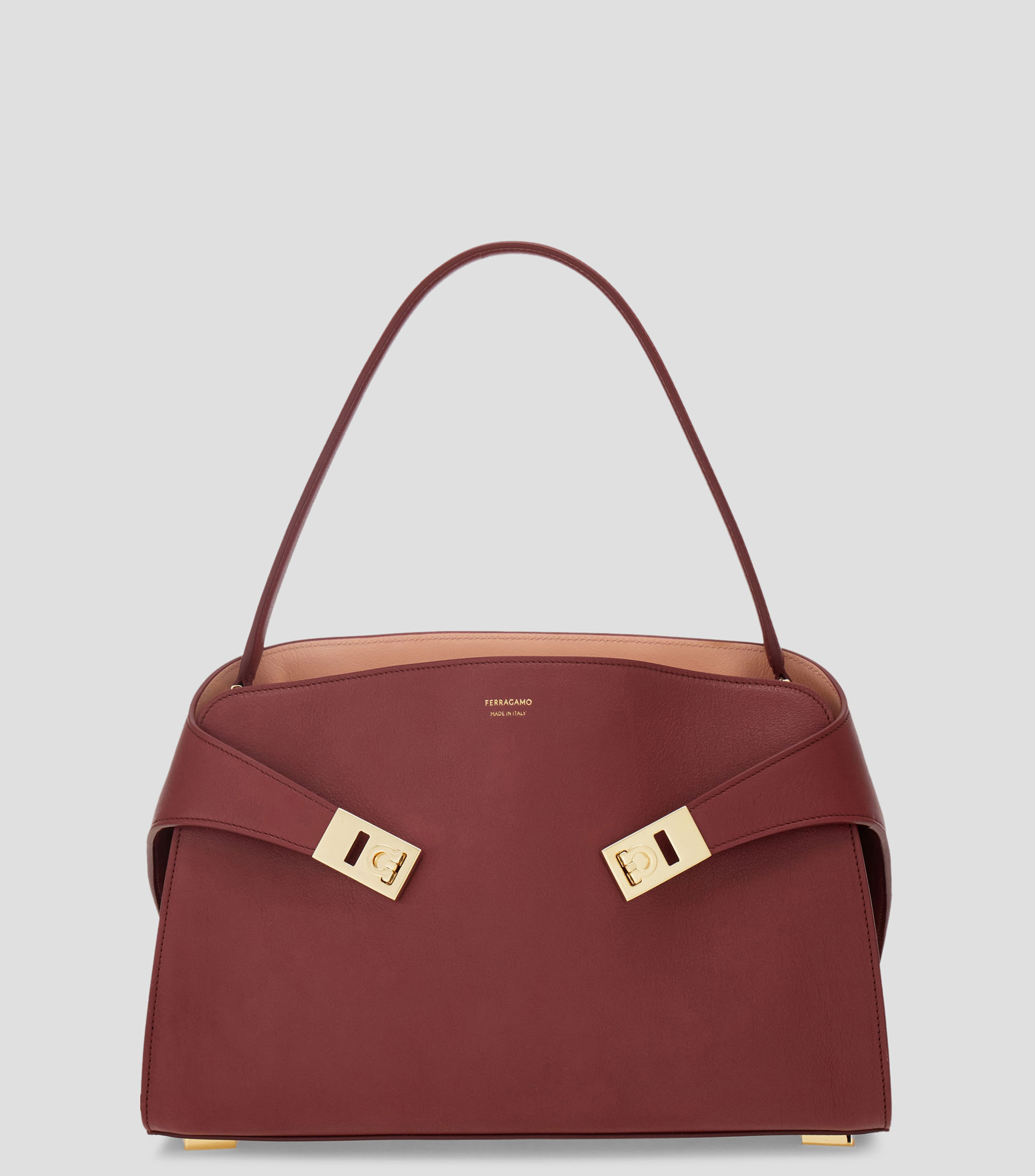 Bolsa Shoulder Hug soft Mujer