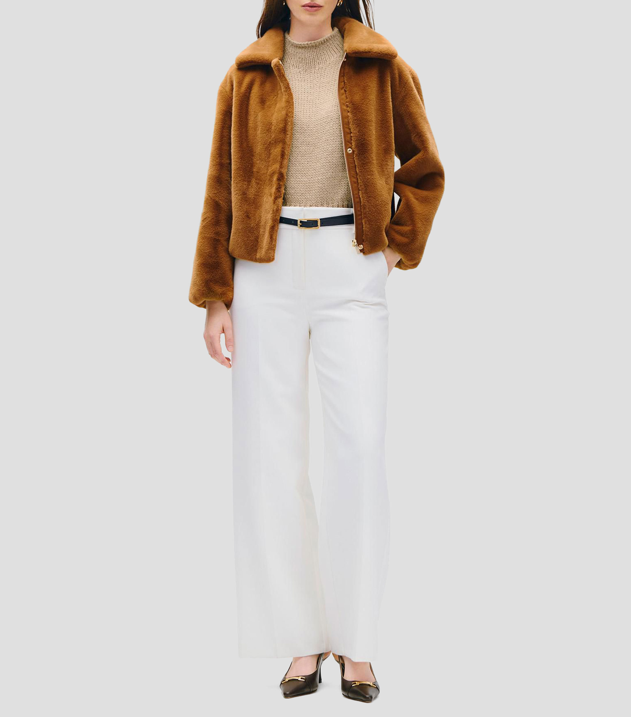Pantalón blanco wide leg tiro alto, cinturón en contraste Mujer