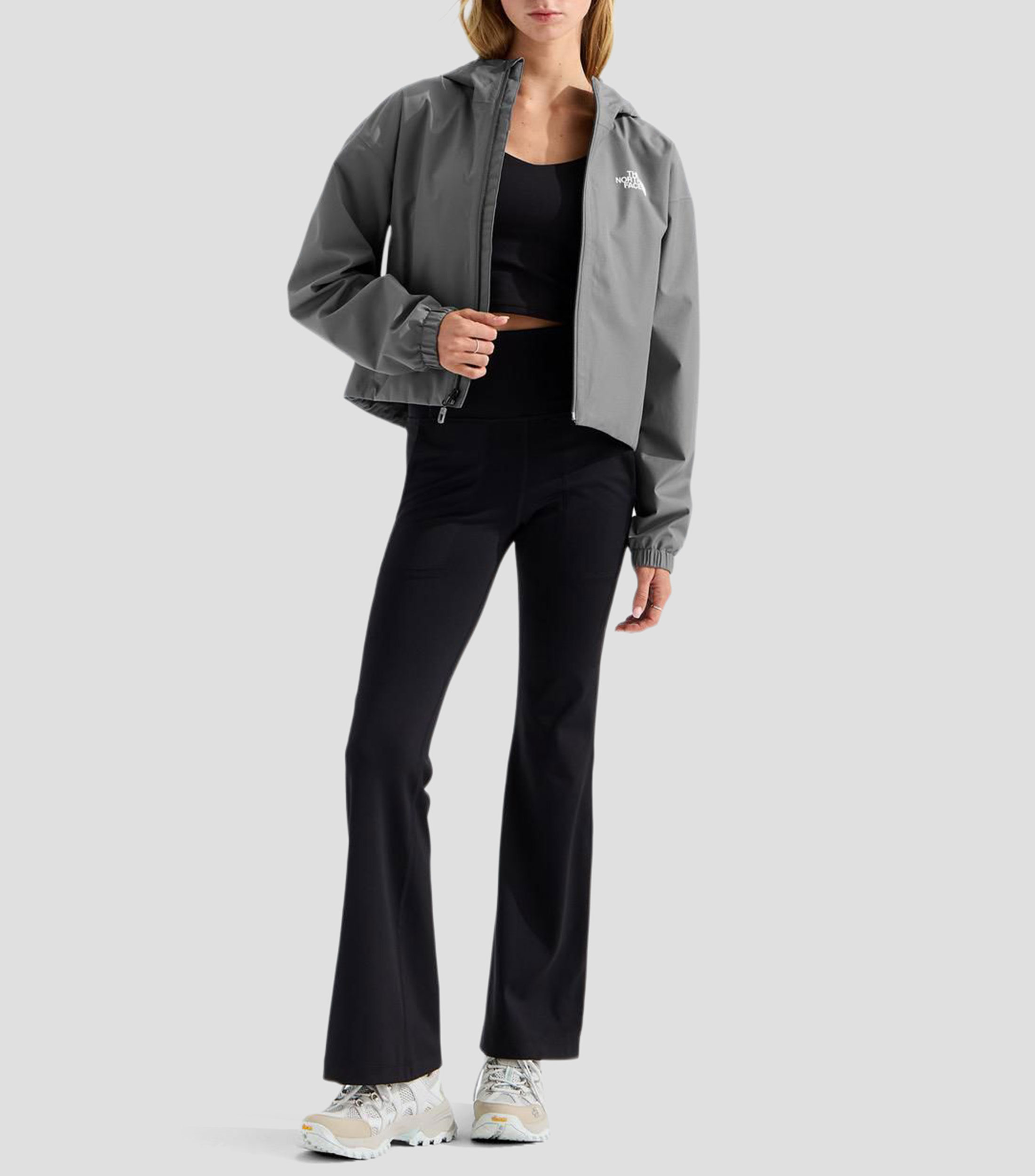 Chamarra corta impermeable W Quest Cropped Jacket con capucha Mujer