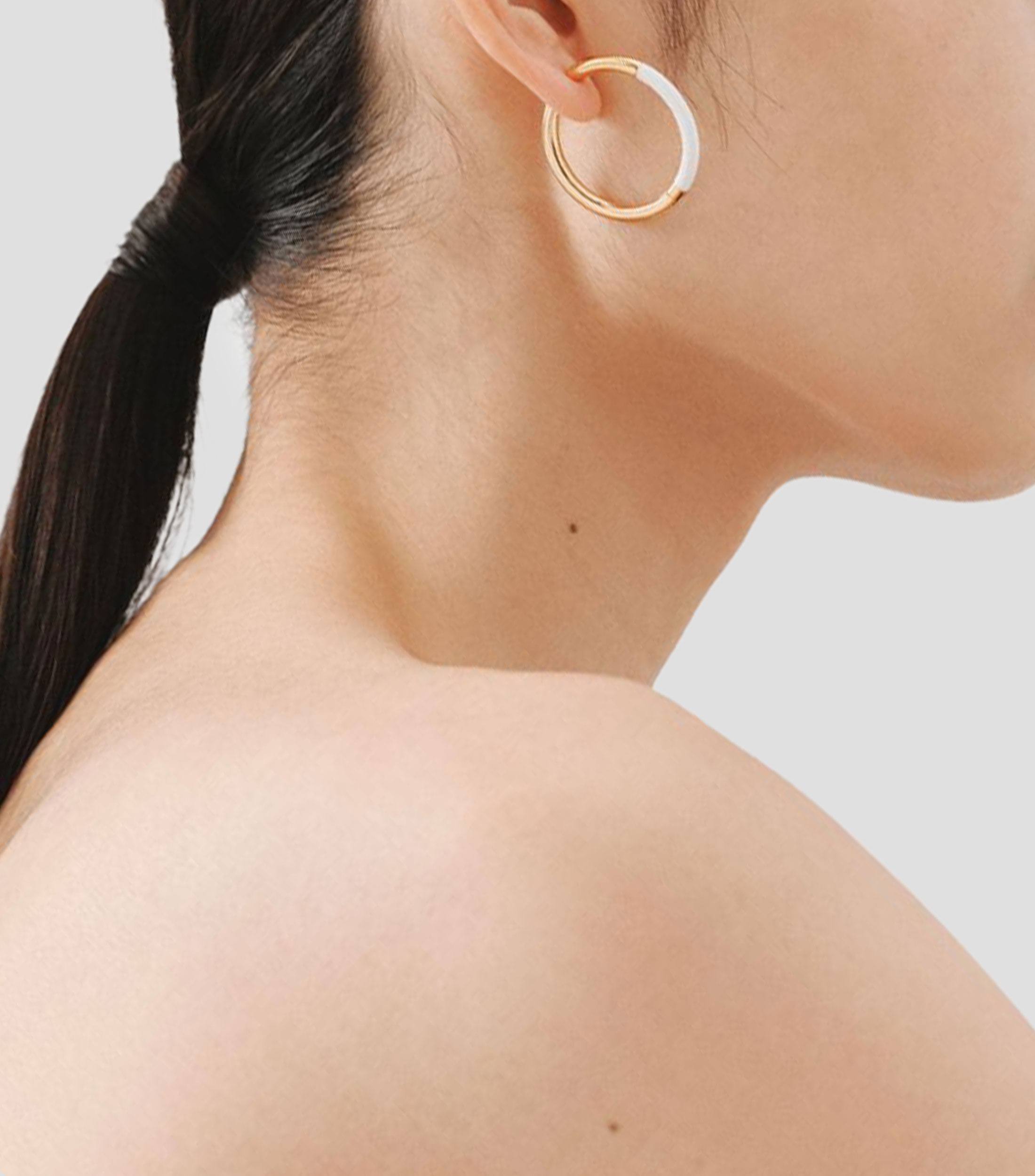Pendientes de aro grande en plata .925 con esmalte blanco Hooped Earrings Mujer