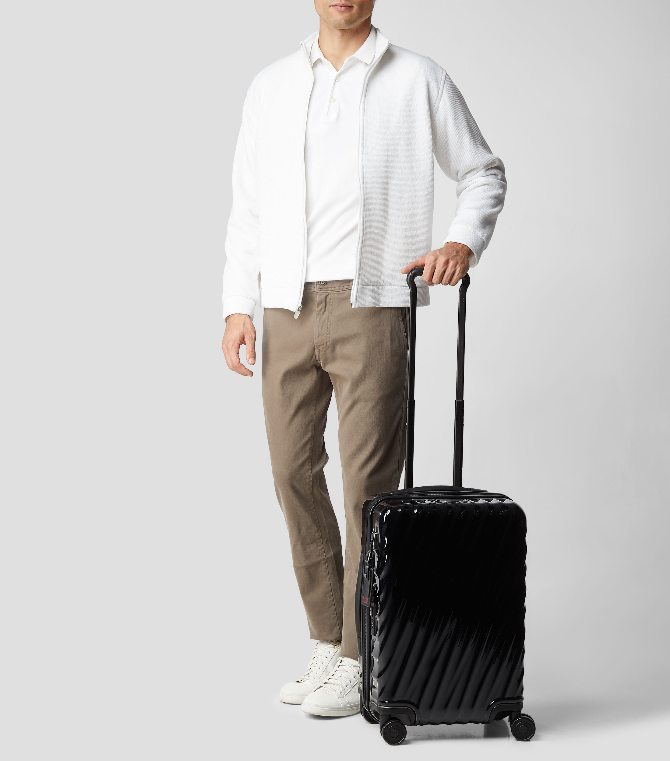 Equipaje de mano International Expandable Carry-On Negro