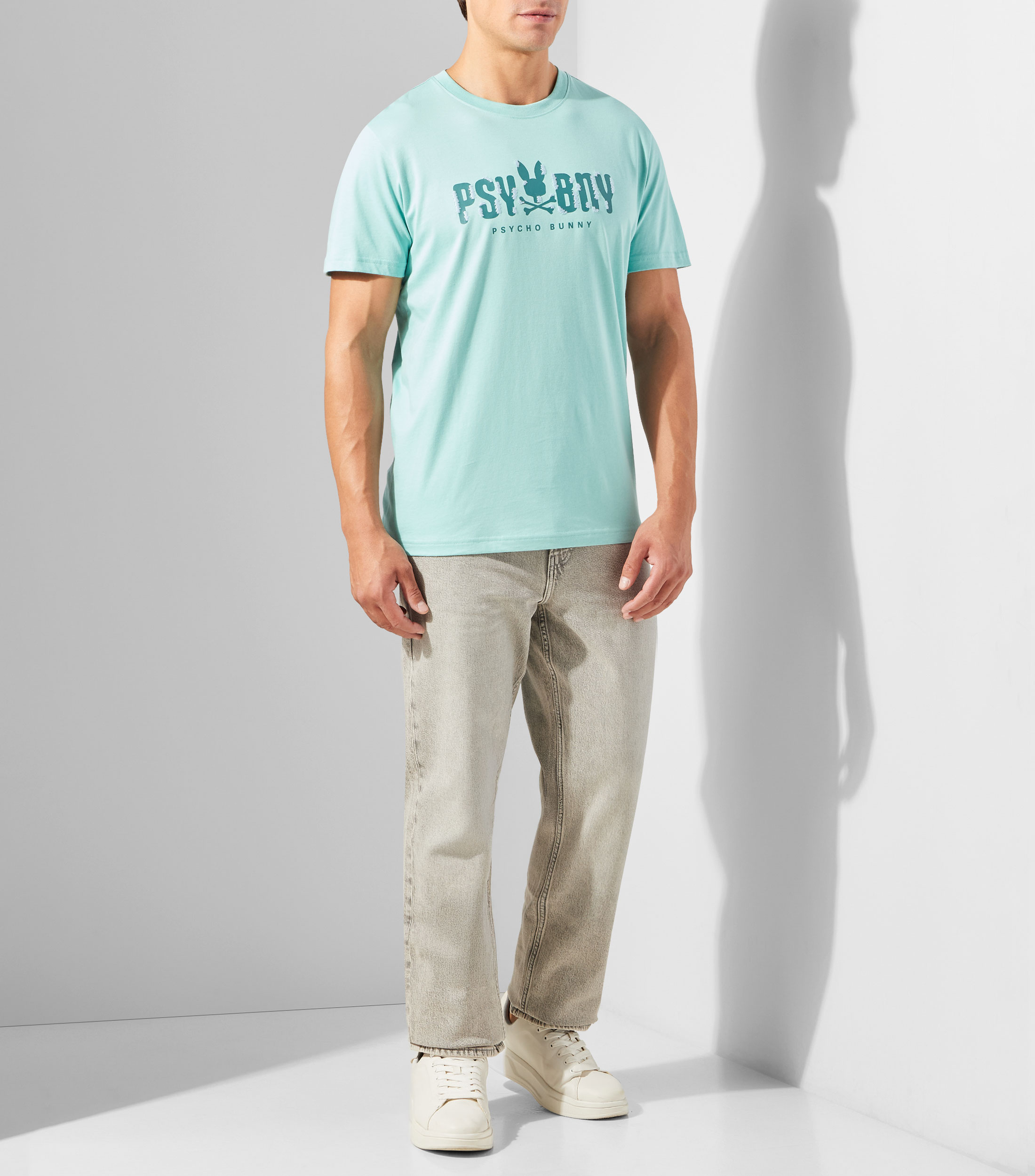 Playera cuello redondo manga corta estampada Hombre