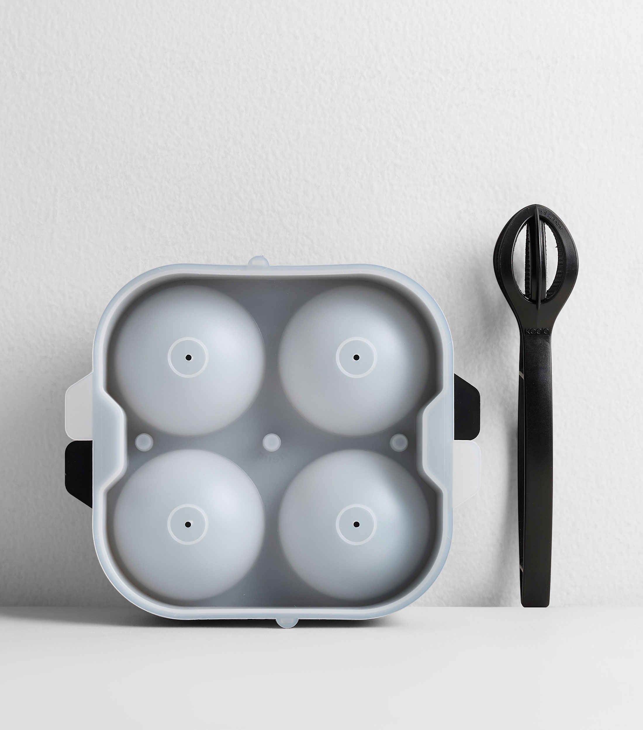 Set Molde para bolas de hielo XXL y Pinzas