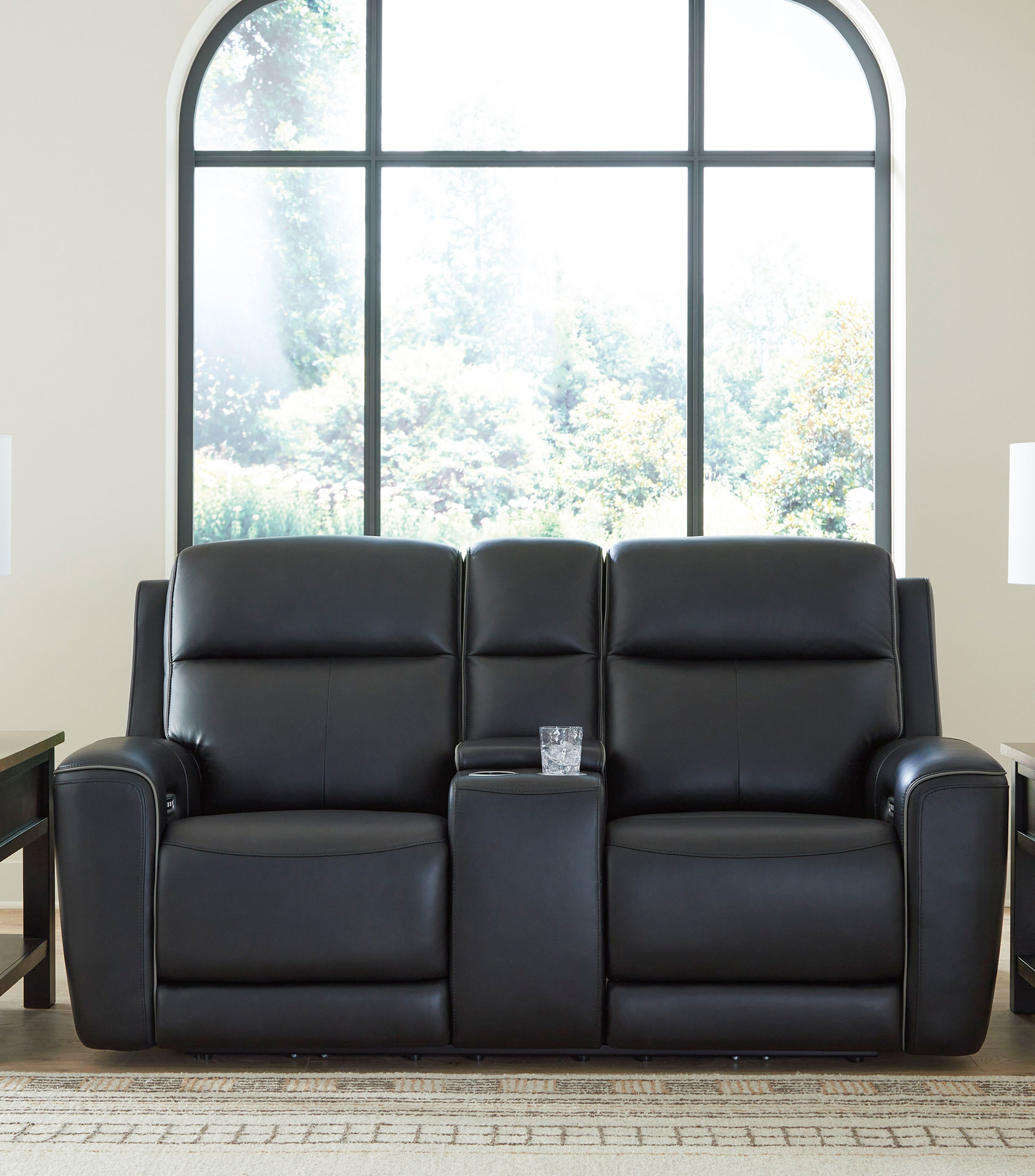 Loveseat reclinable eléctrico en piel Calmare Negro