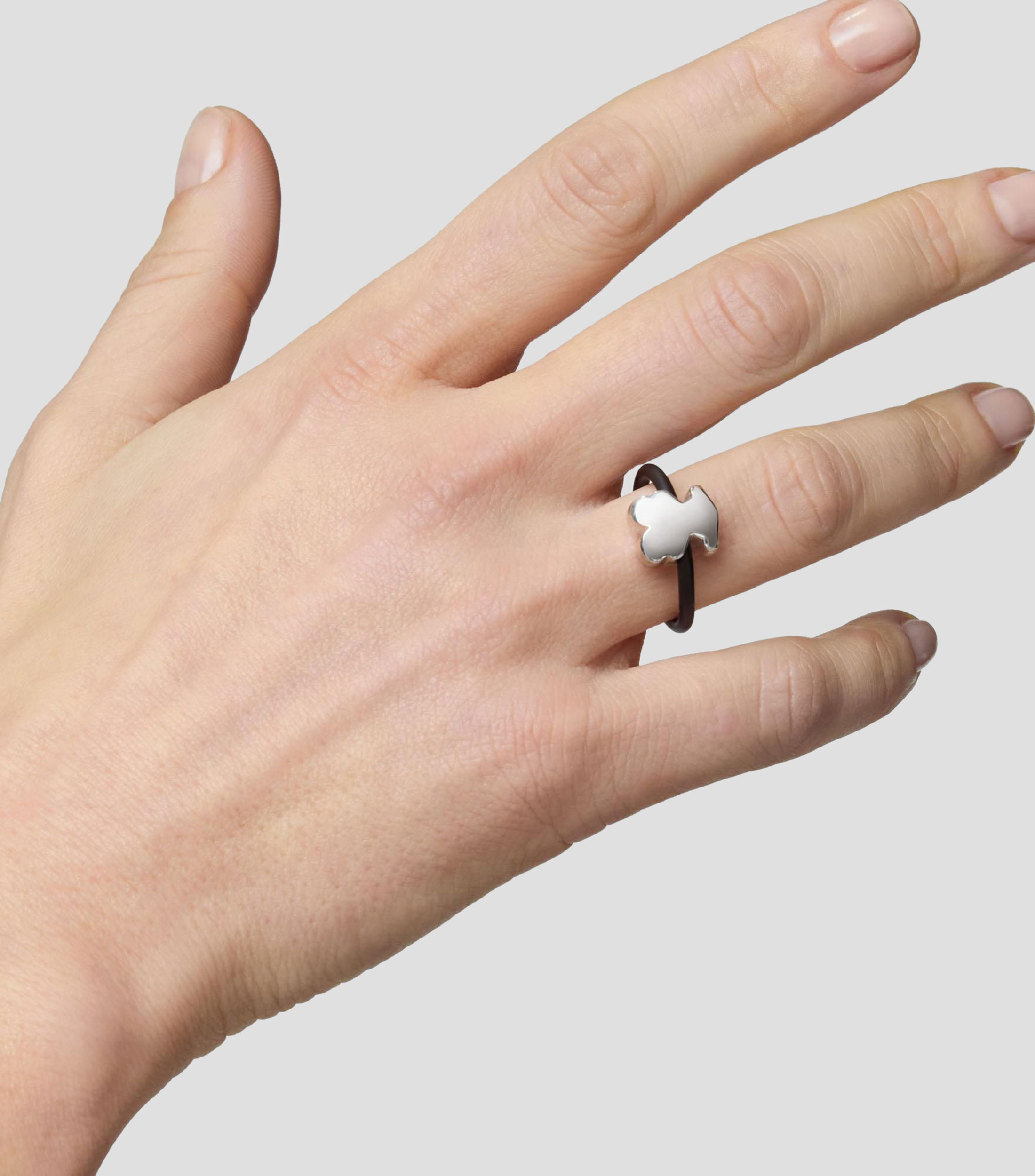 Anillo Bold Motif Oso en plata Mujer