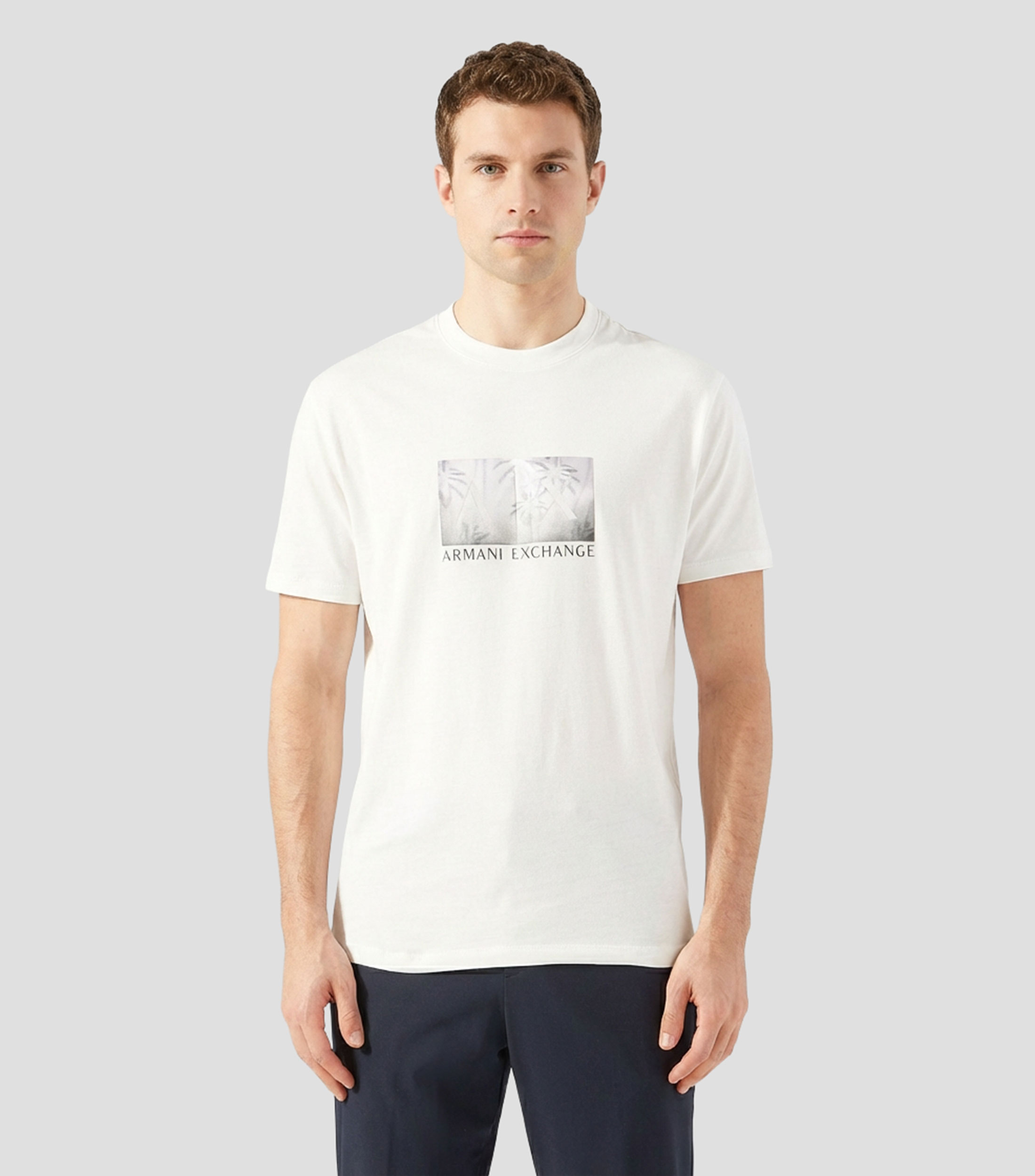 Playera de cuello redondo y manga corta Hombre