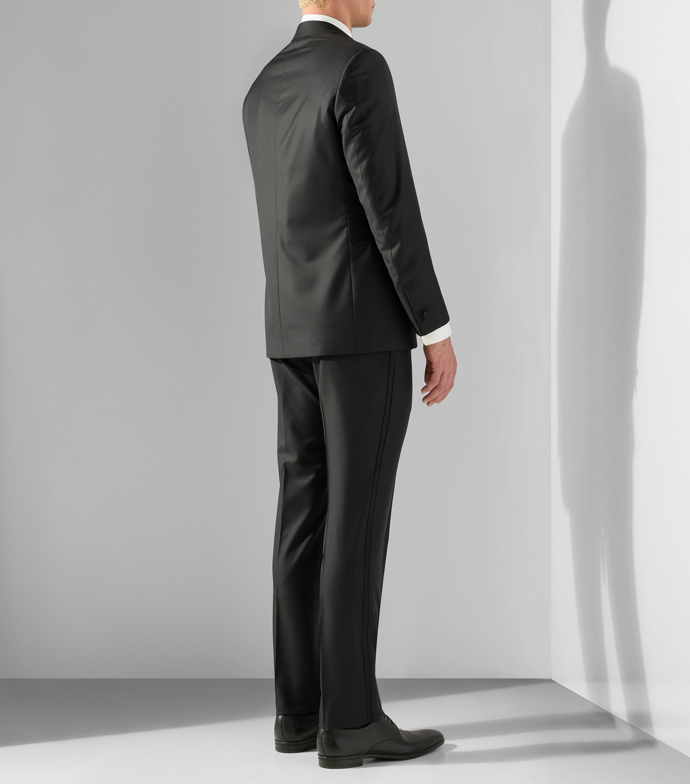 Smoking de lana corte regular liso Hombre