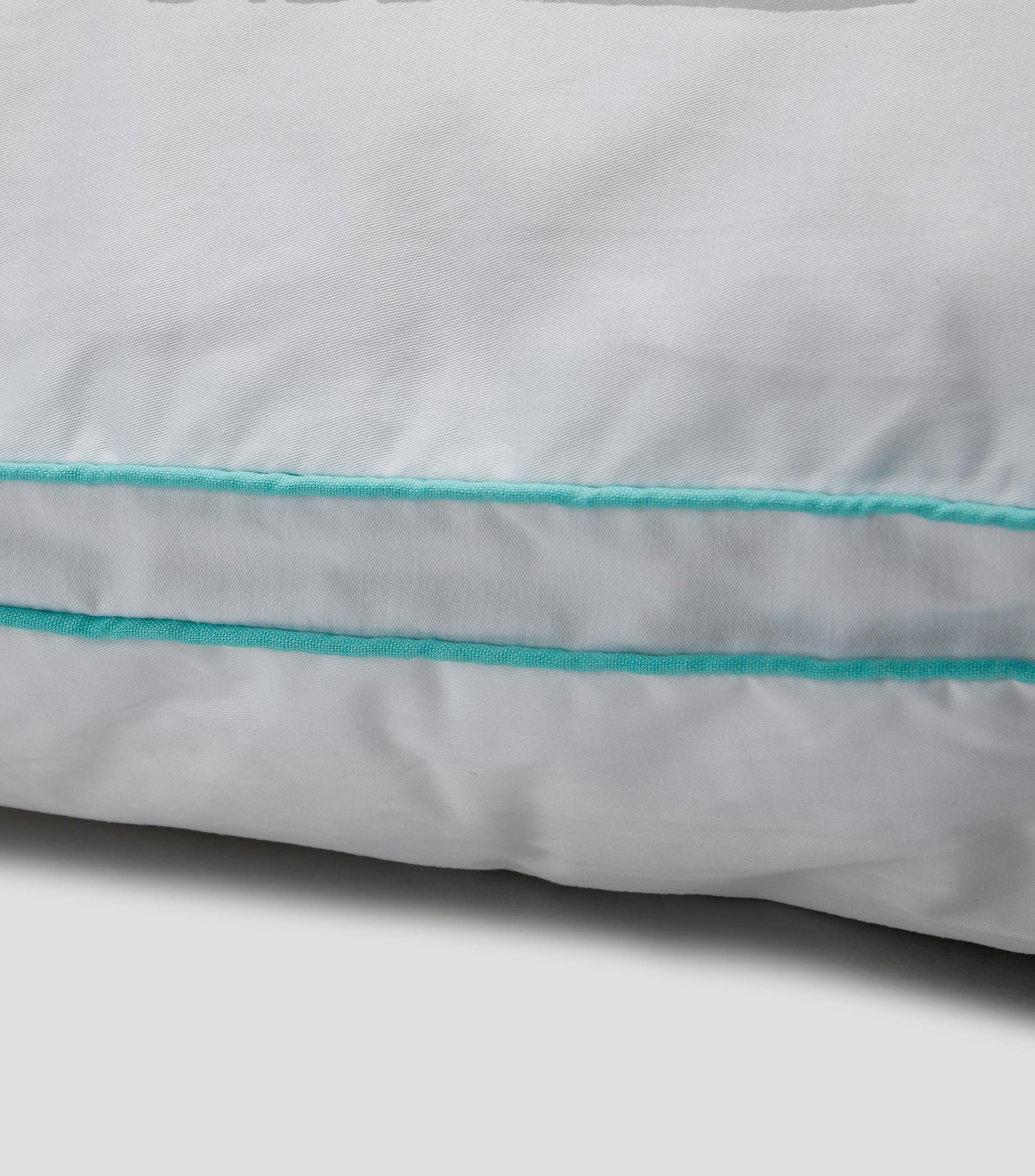 Almohada Estándar Medio Blanca