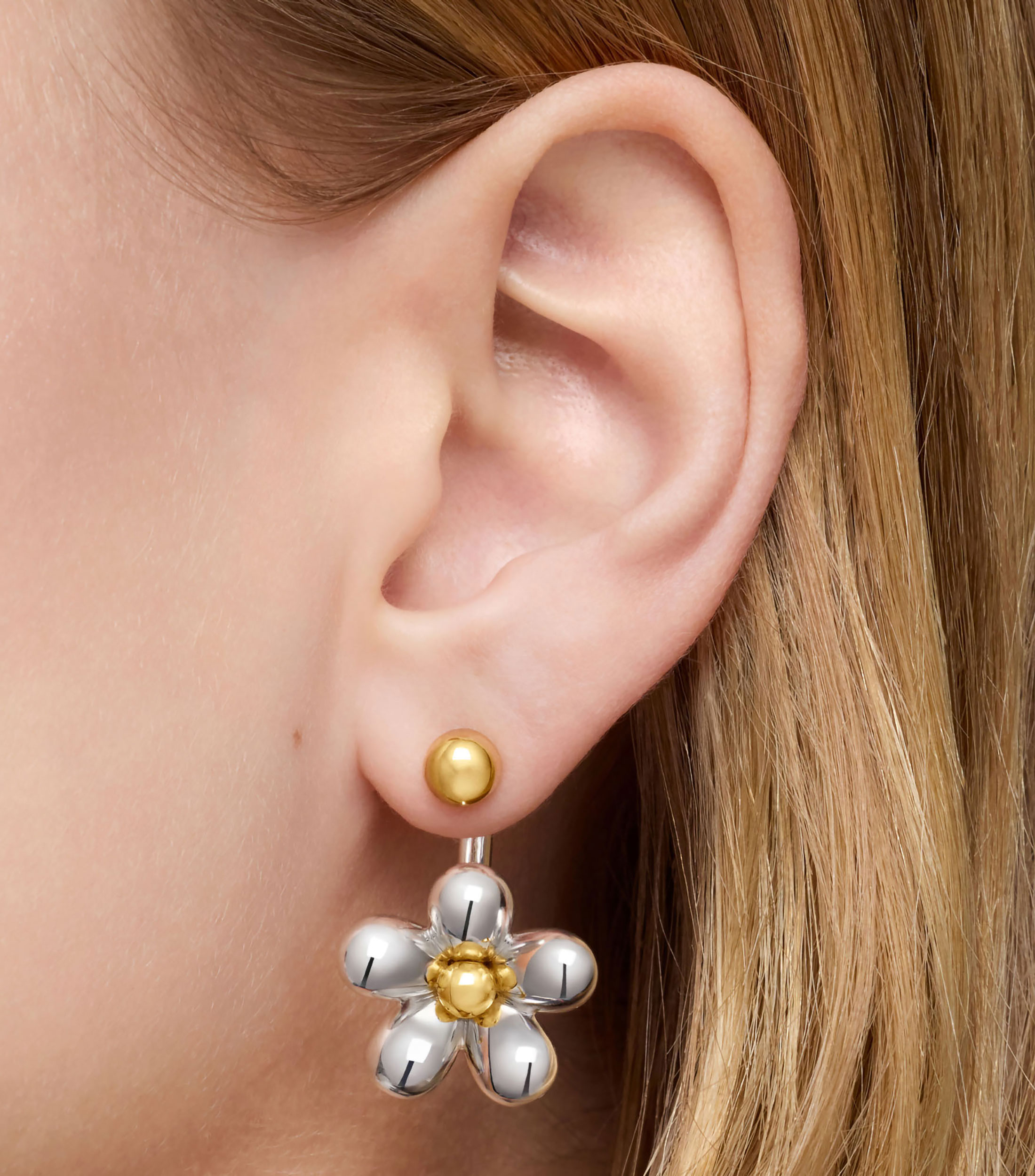 Aretes cortos Daisy Mujer