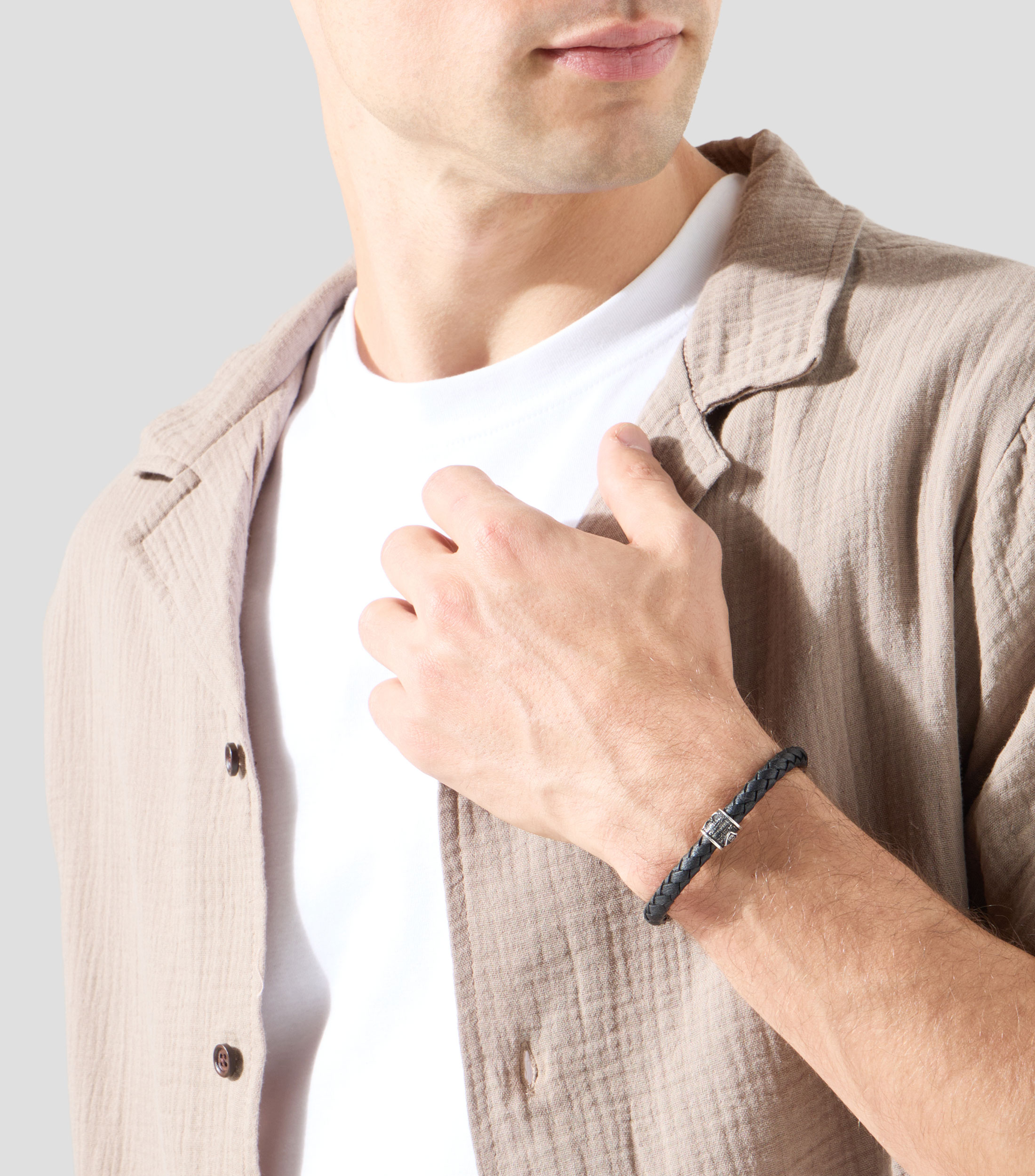 Pulsera Flor de Lis en cuero Hombre