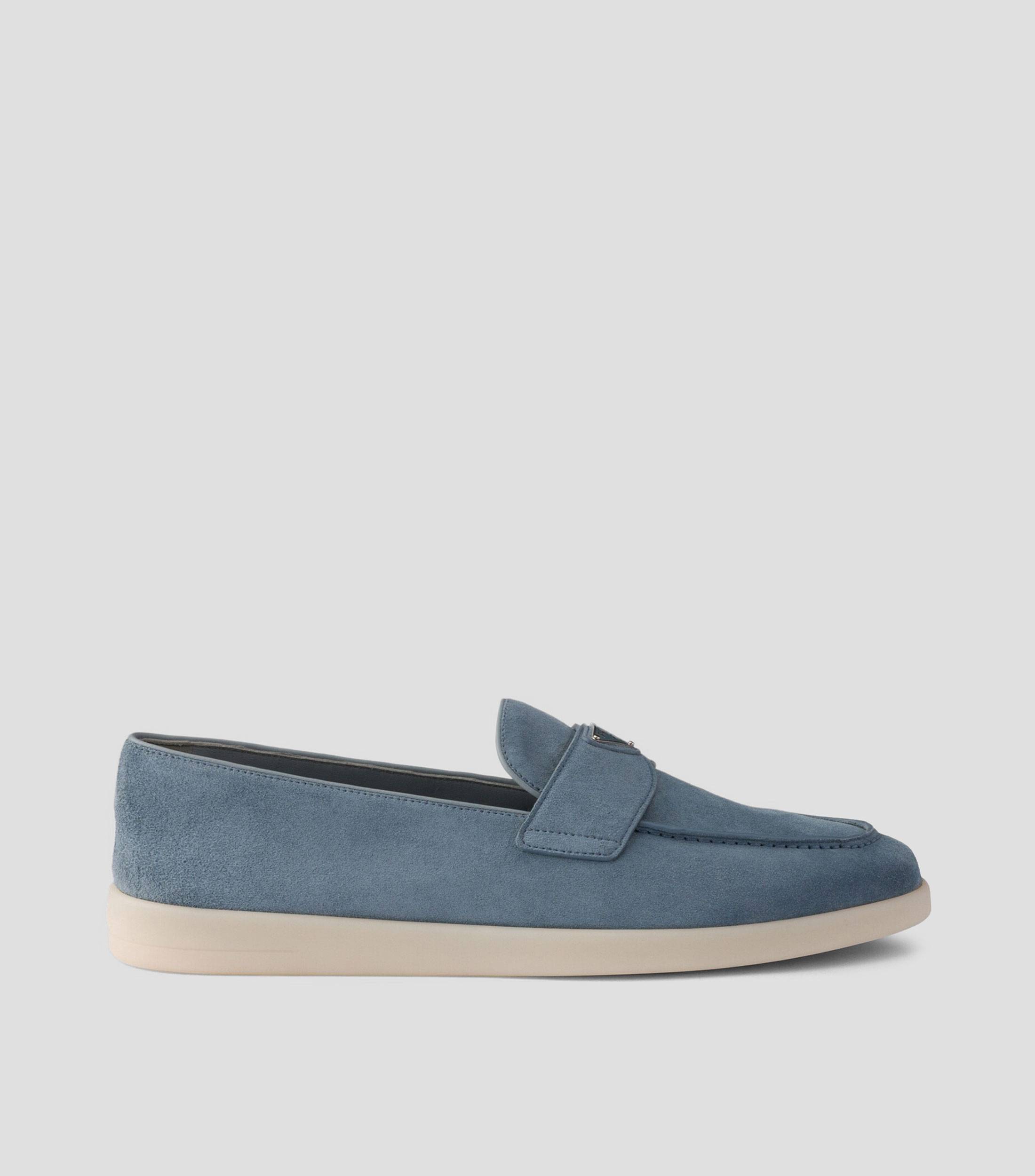 Mocasines planos en Piel Hombre