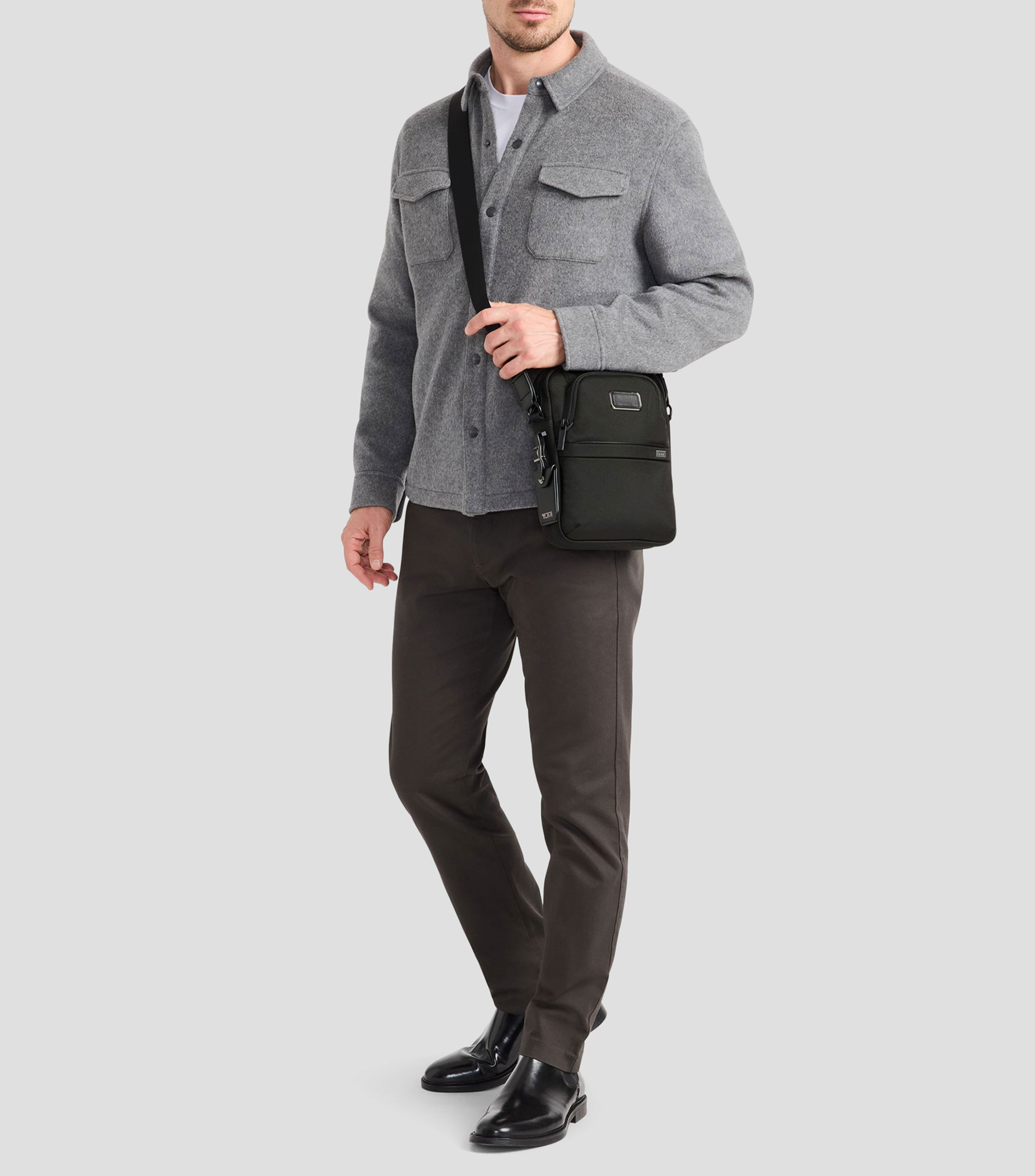 Bolsa crossbody con diseño sólido Alpha Medium Unisex
