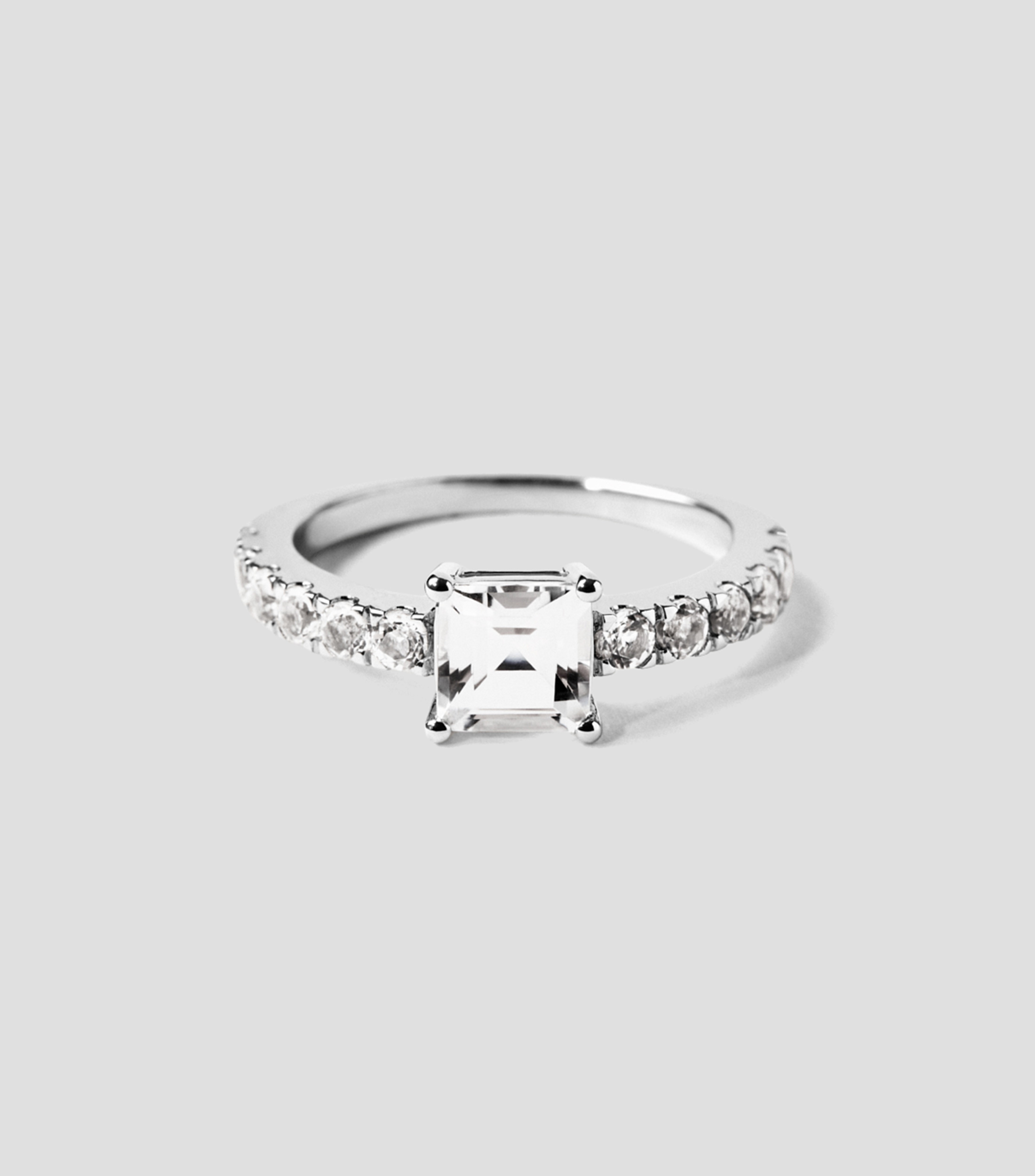 Anillo en Plata .925 con Cuarzo Mujer