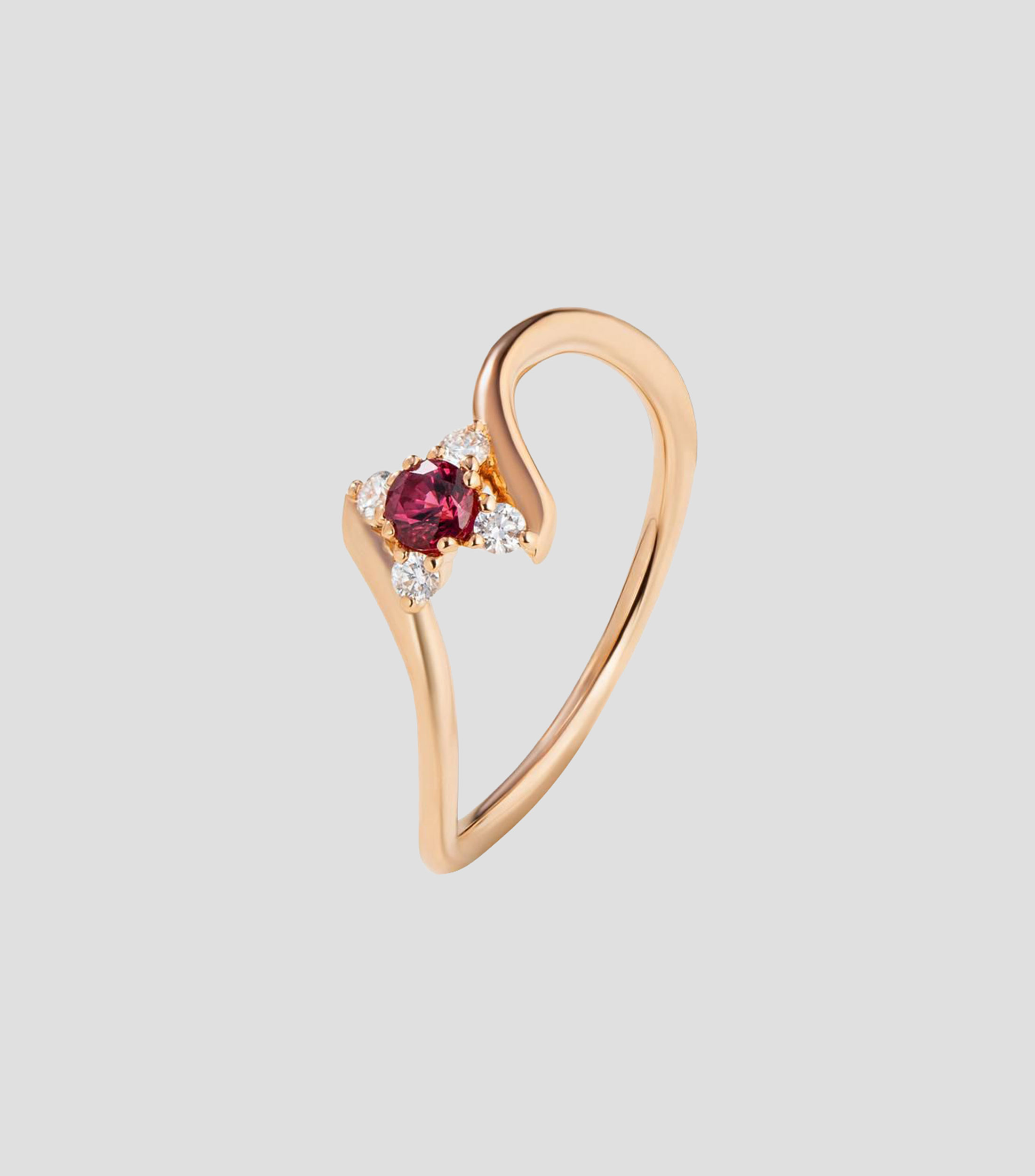 Anillo en Oro rosa de 18 Kilates con rubí en talla brillante Mujer