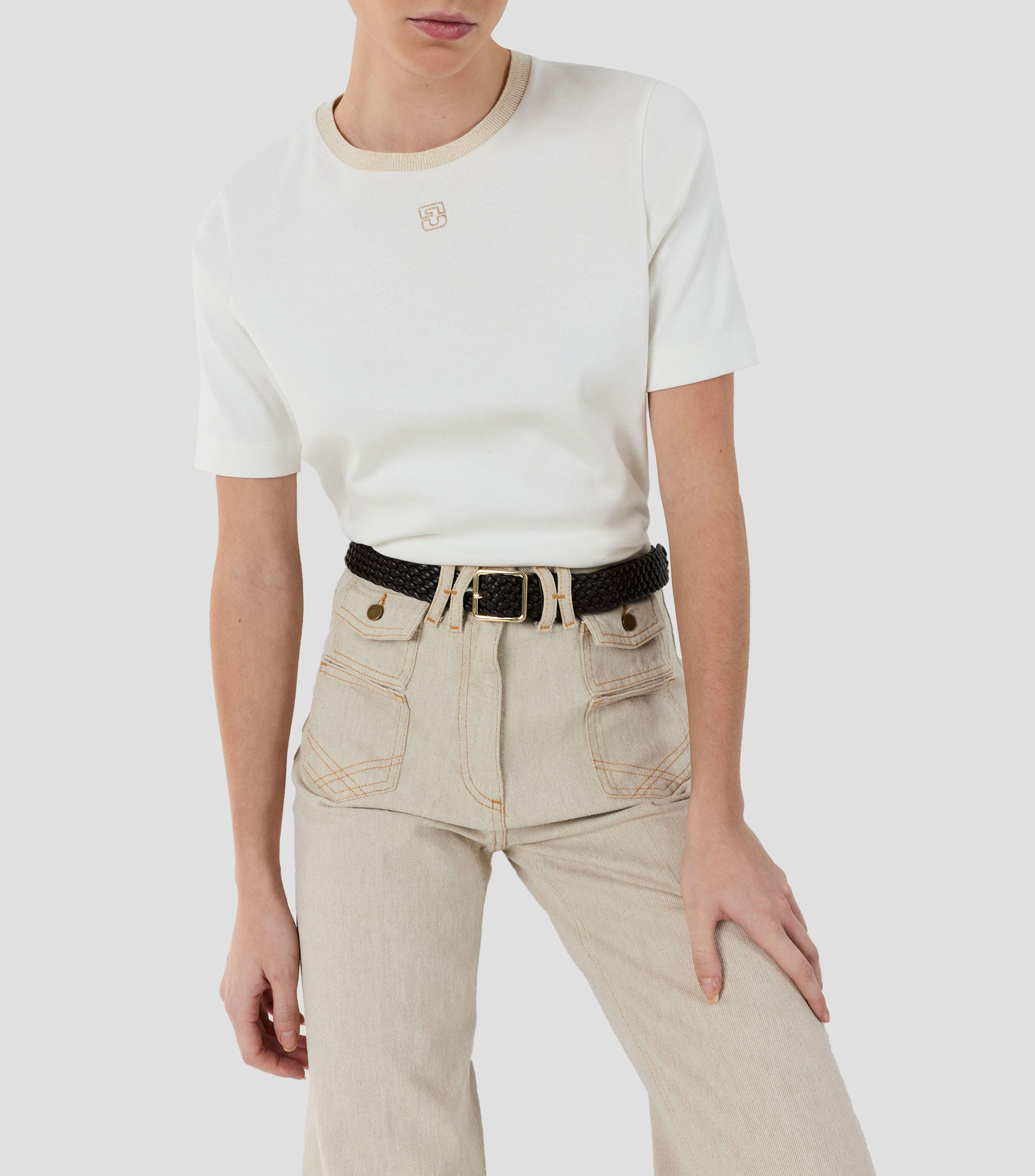 Playera cuello redondo manga corta lisa Mujer