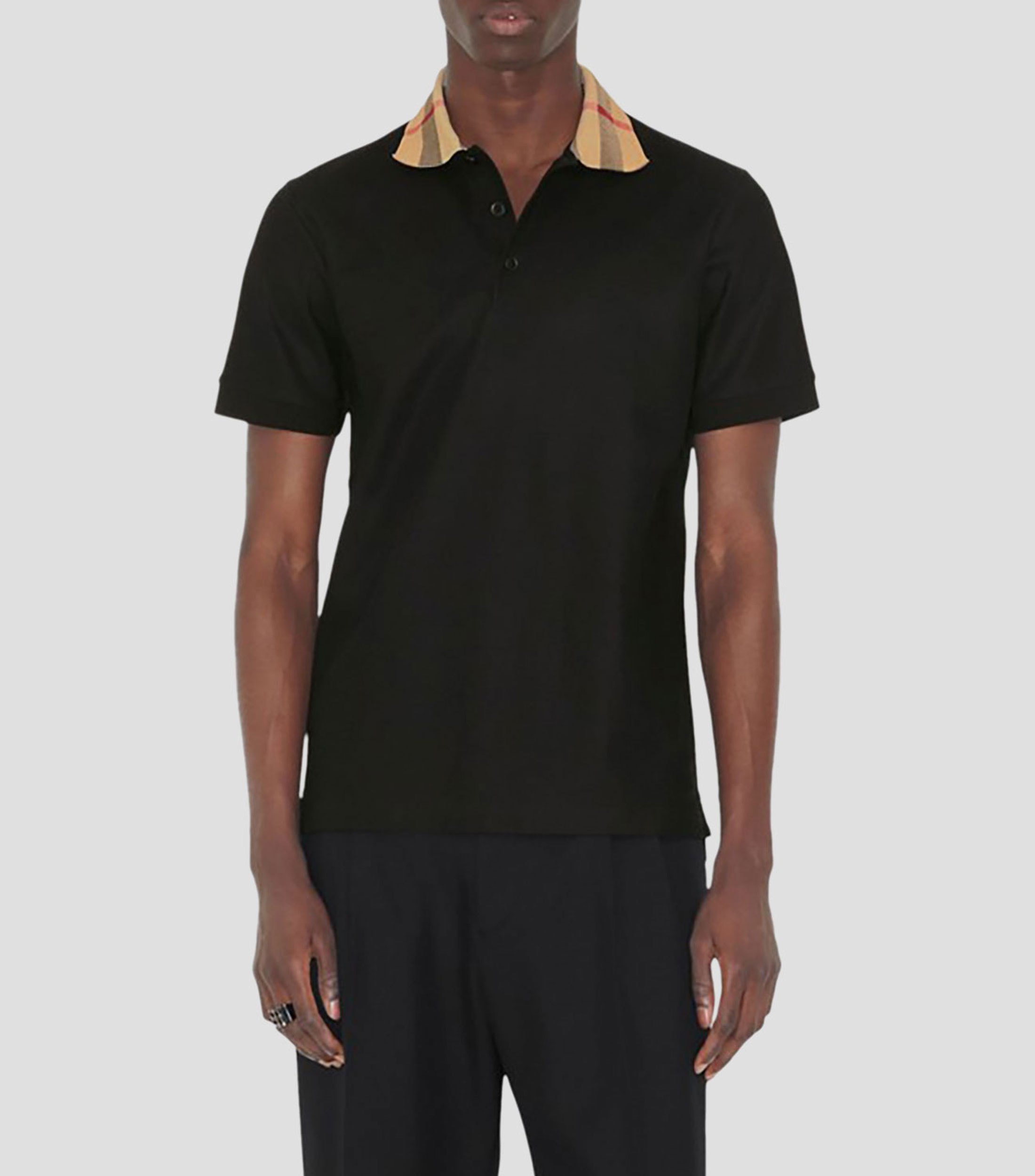 Playera tipo polo de manga corta lisa Hombre