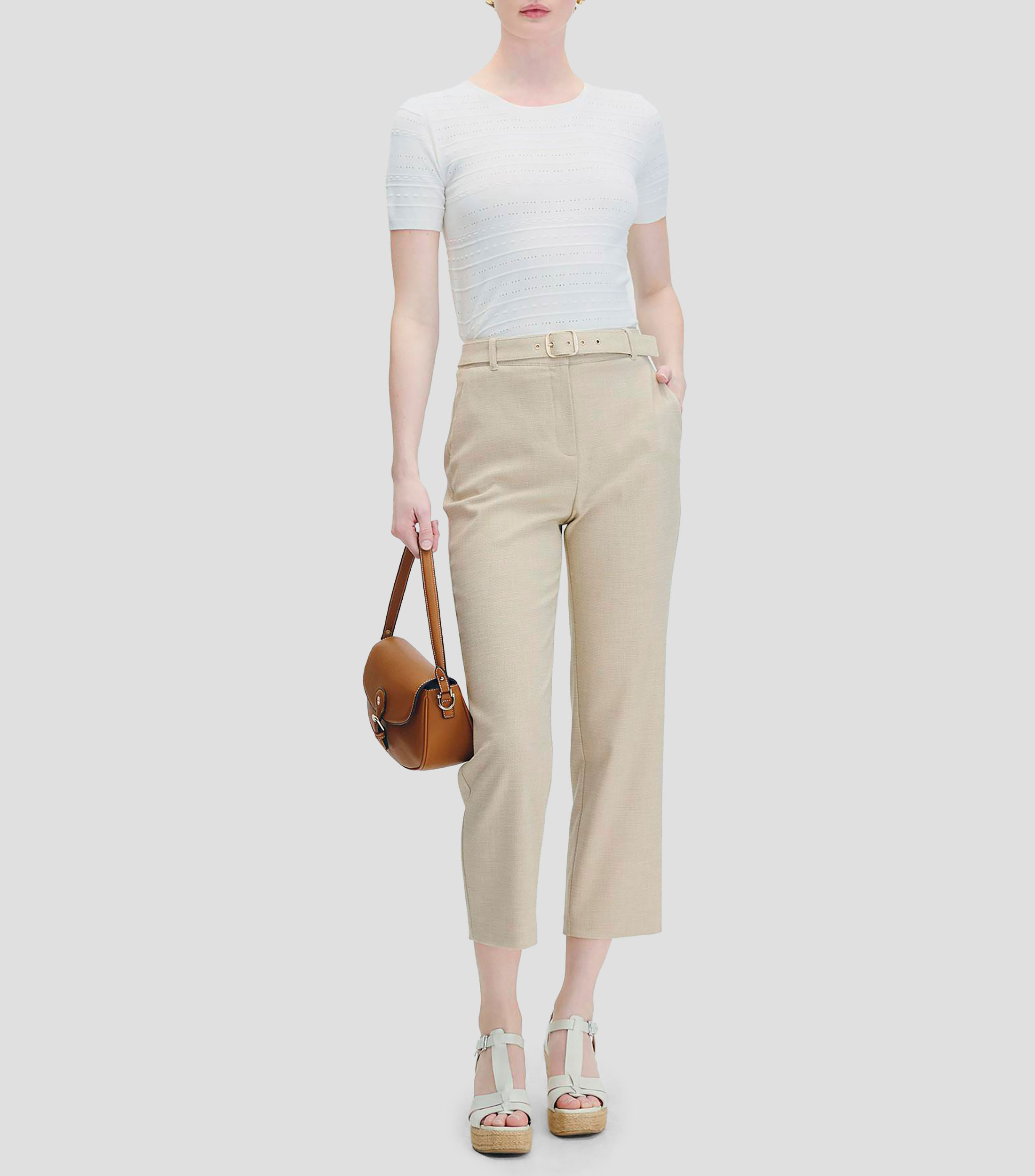 Blusa Blanca Tejido de Punto Calado Detalles Relieve Mujer