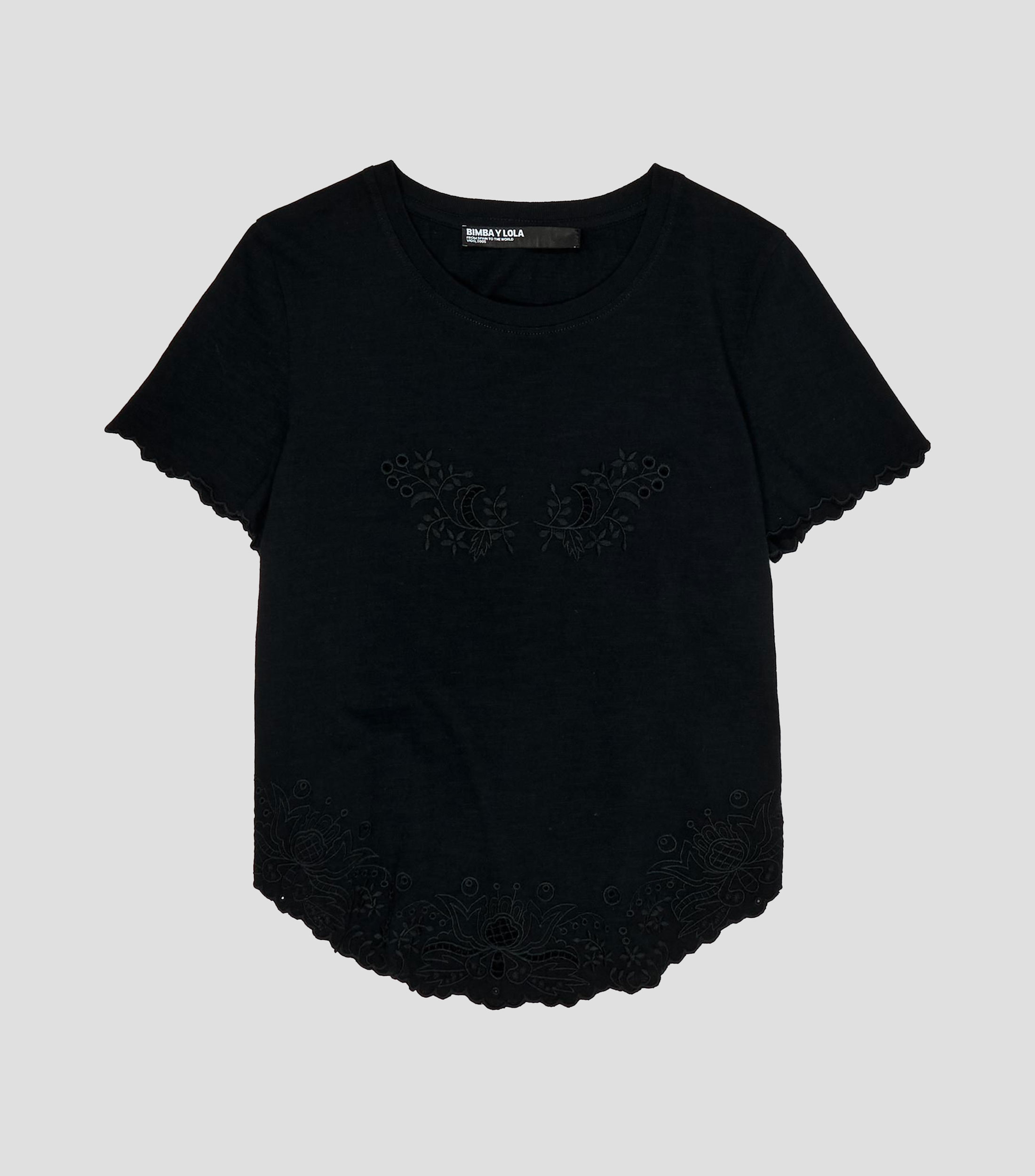 Playera cuello redondo manga corta lisa con bordado Mujer