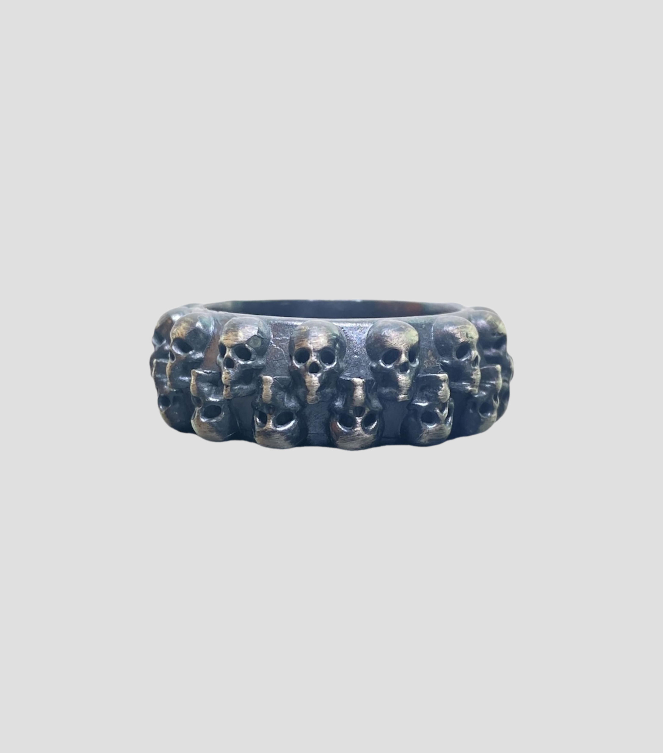 Anillo en plata Calaveras Unisex