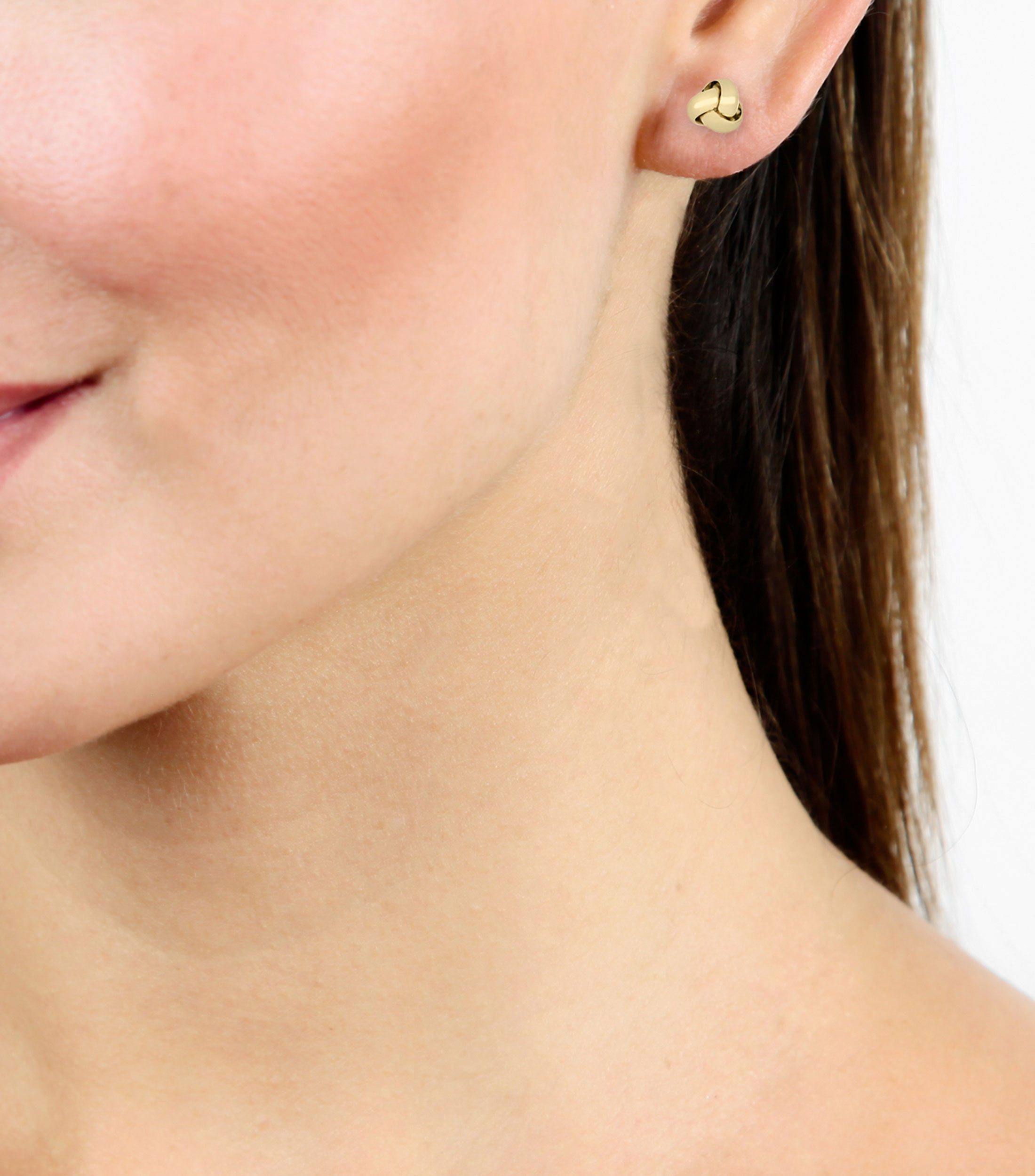 Aretes en oro amarillo 14 Kilates con nudo mini Mujer