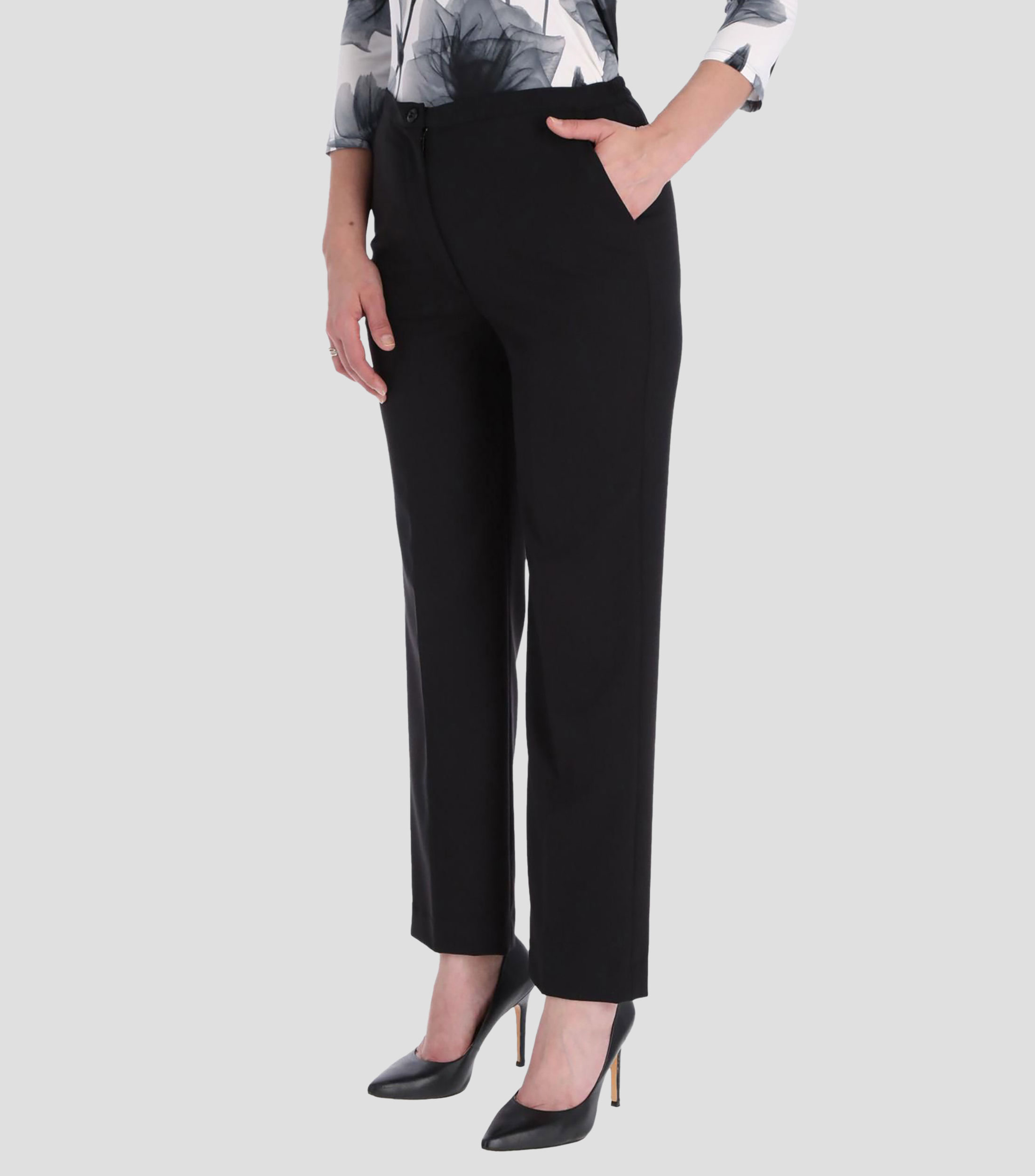 Pantalón línea Petite Mujer