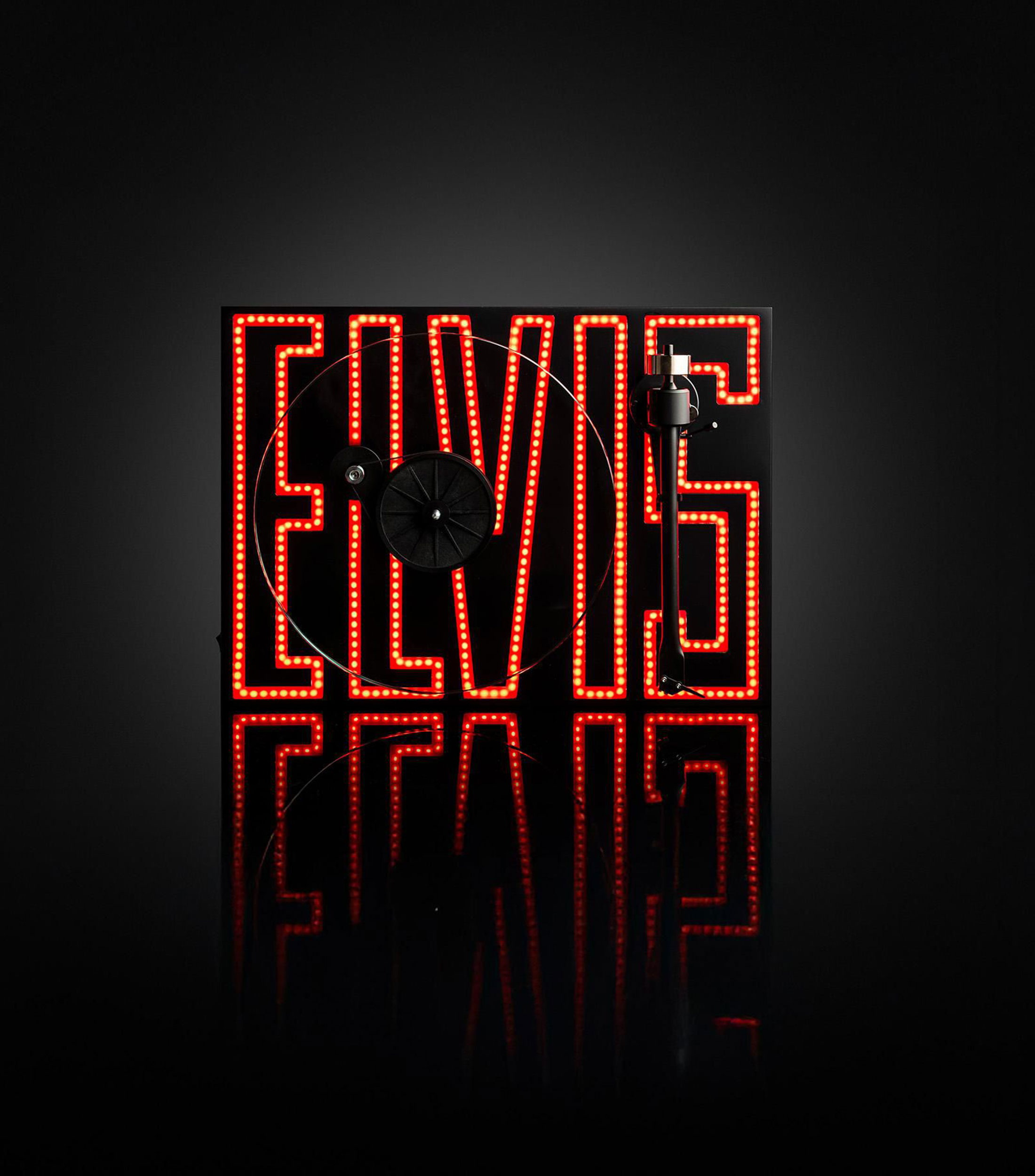 Tornamesa Elvis