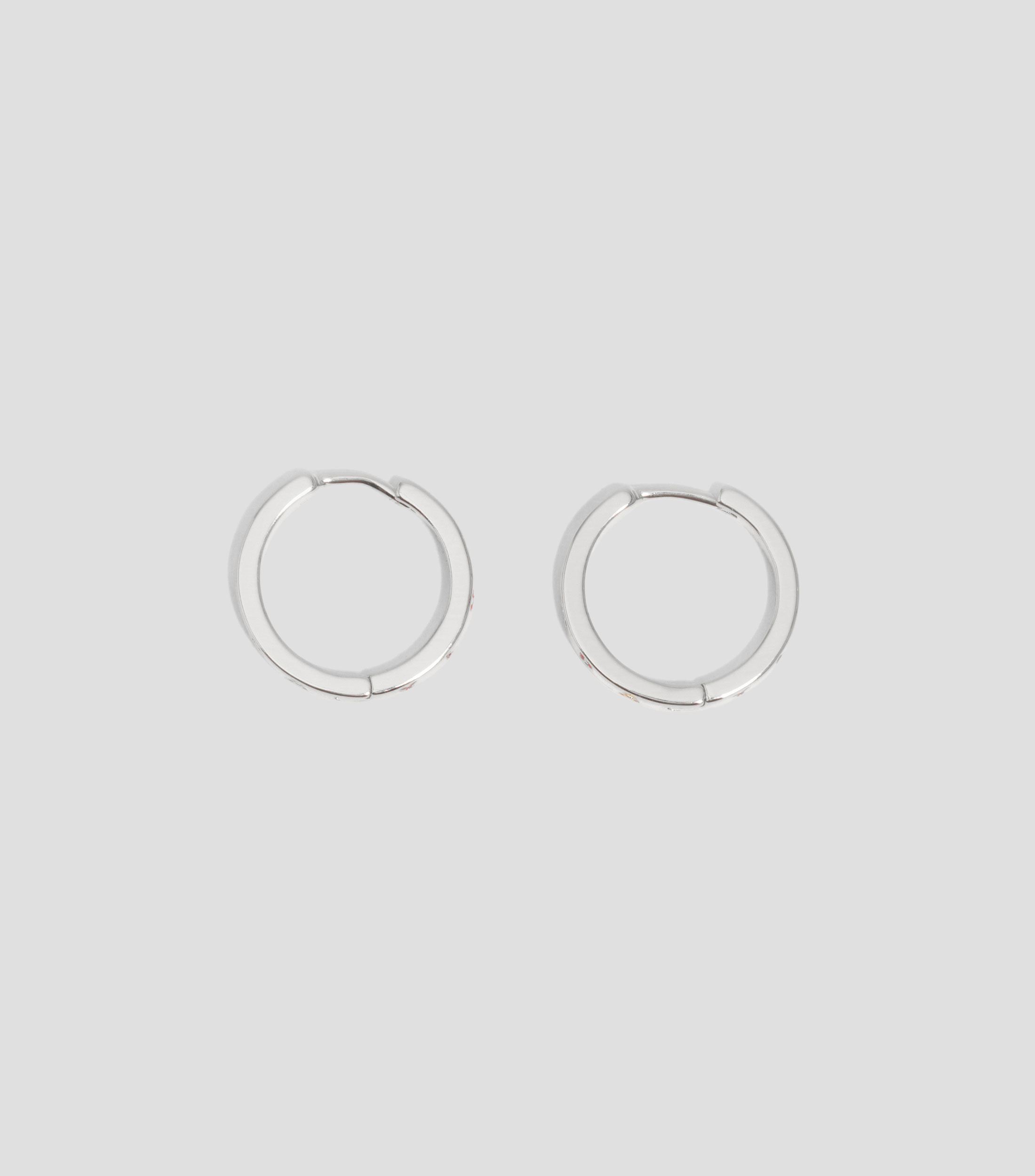 Aretes aro plateado logo multicolor Mujer