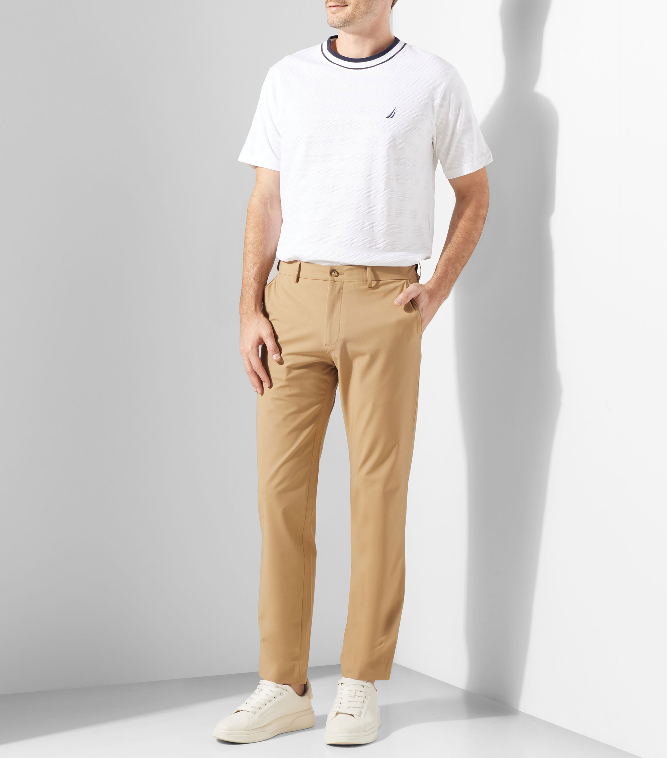 Playera cuello redondo manga corta lisa Hombre