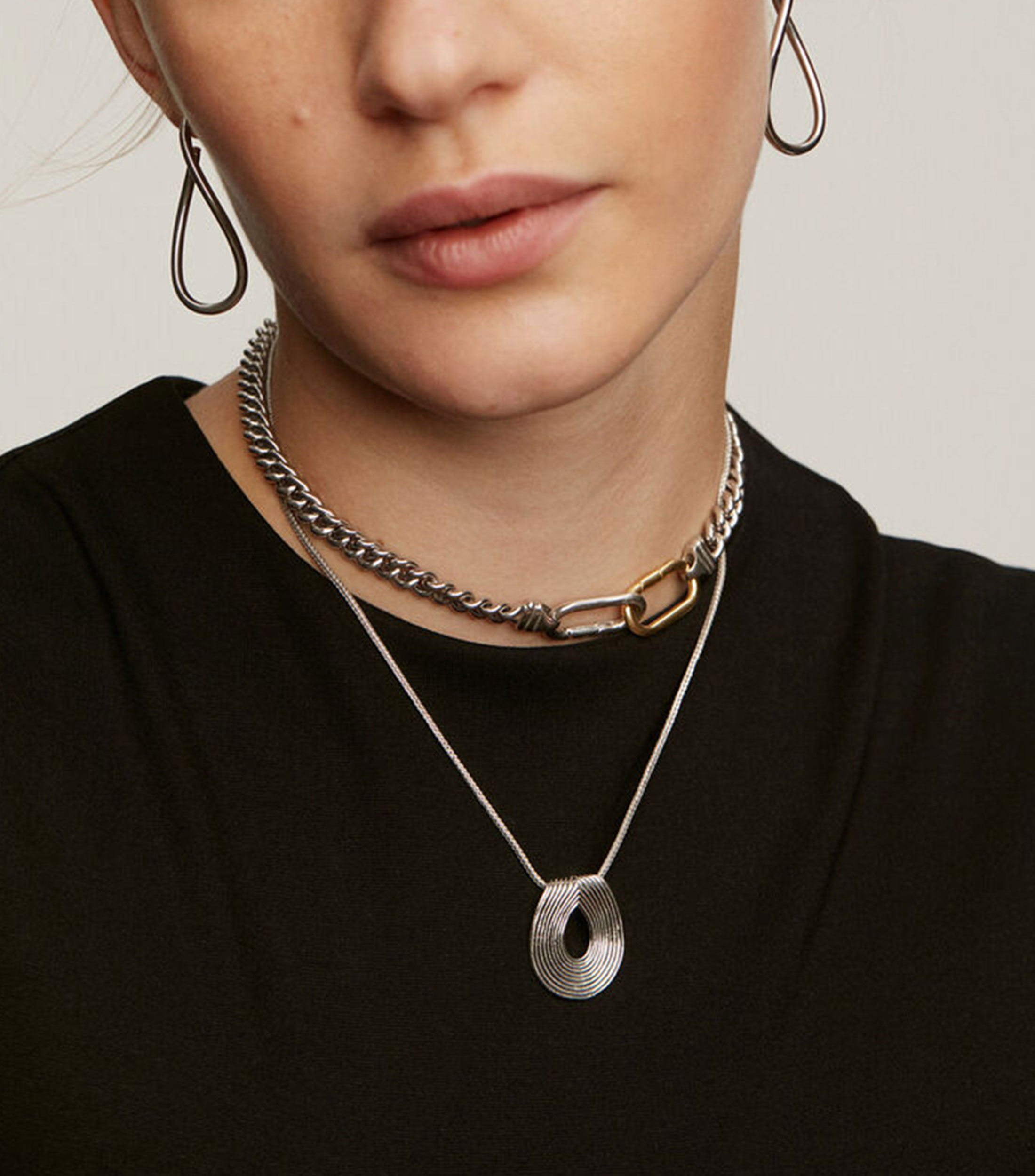 Collar con dije ovalado en plata .925 Mujer