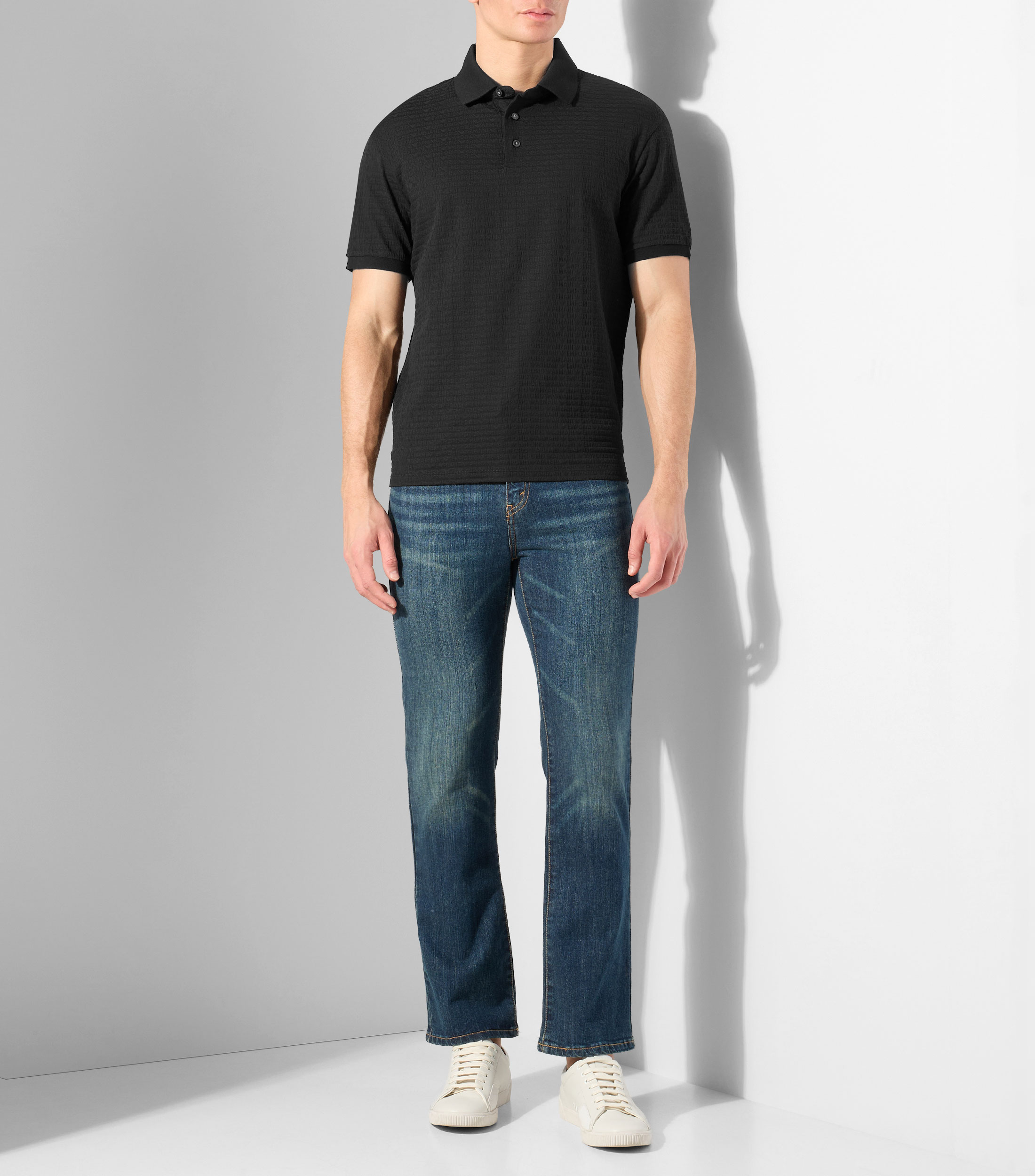 Playera tipo polo con manga corta y jacquard Hombre
