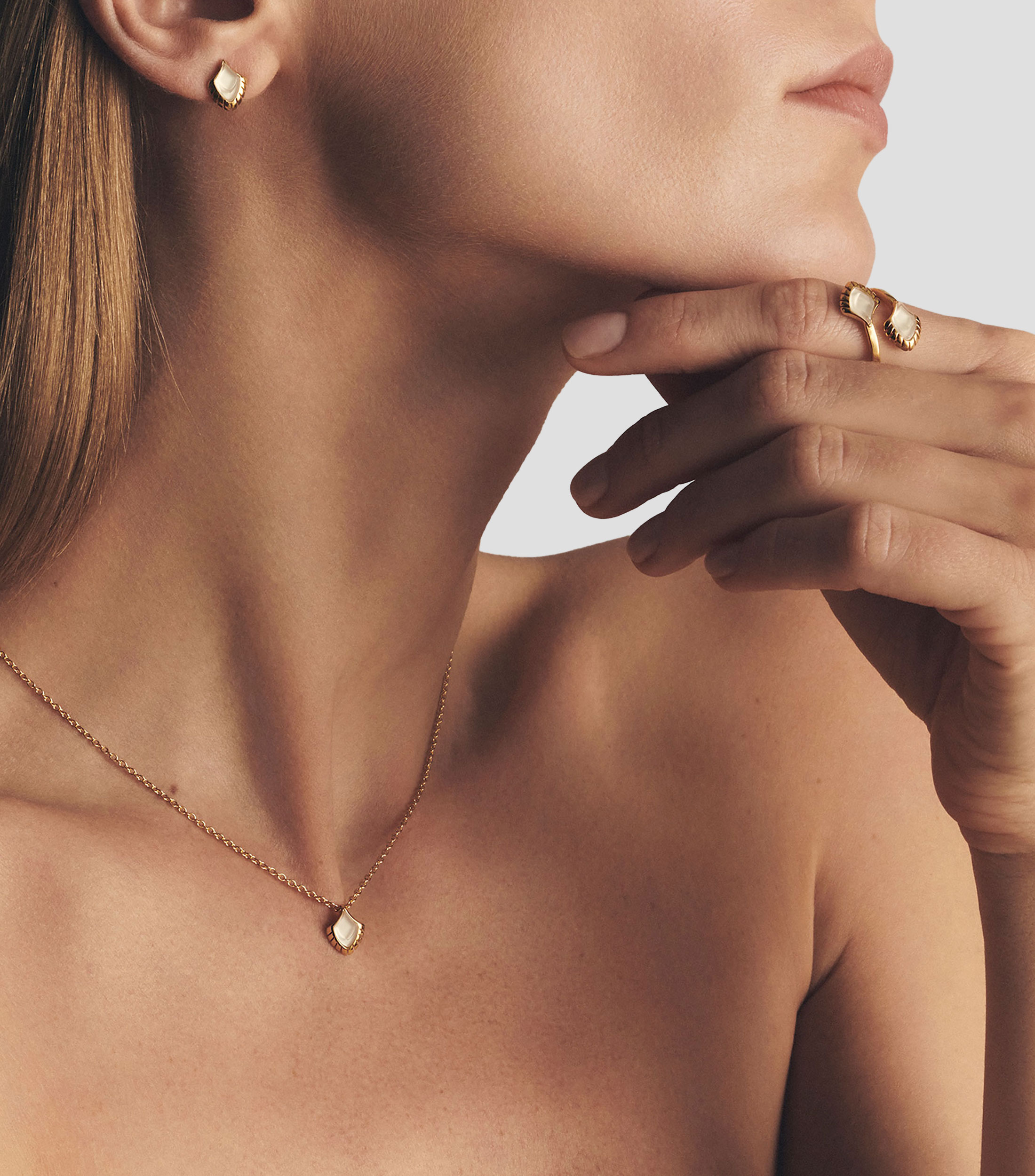Anillo Paon con cristales Mujer