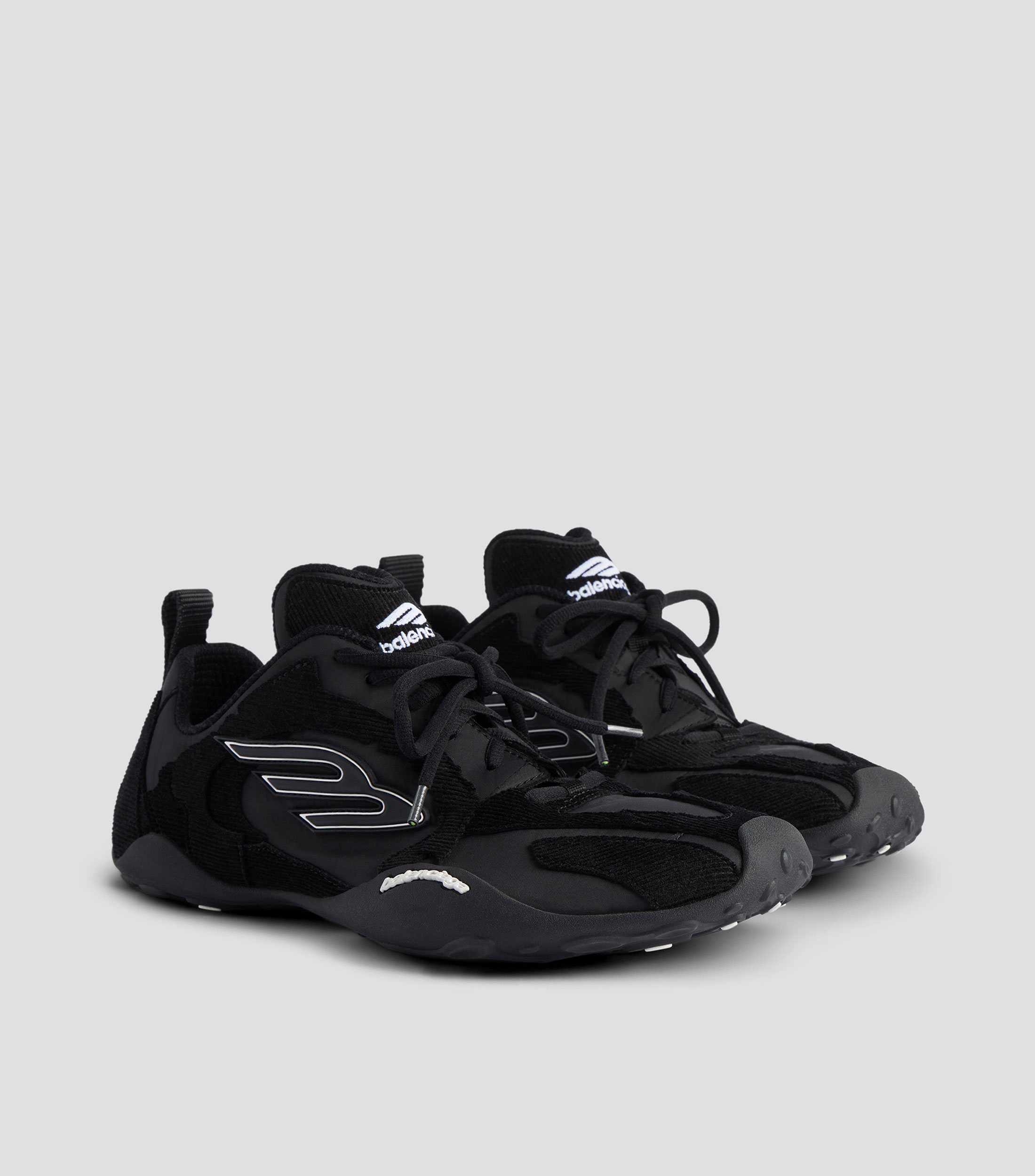 TENIS MONDAY ULTRA