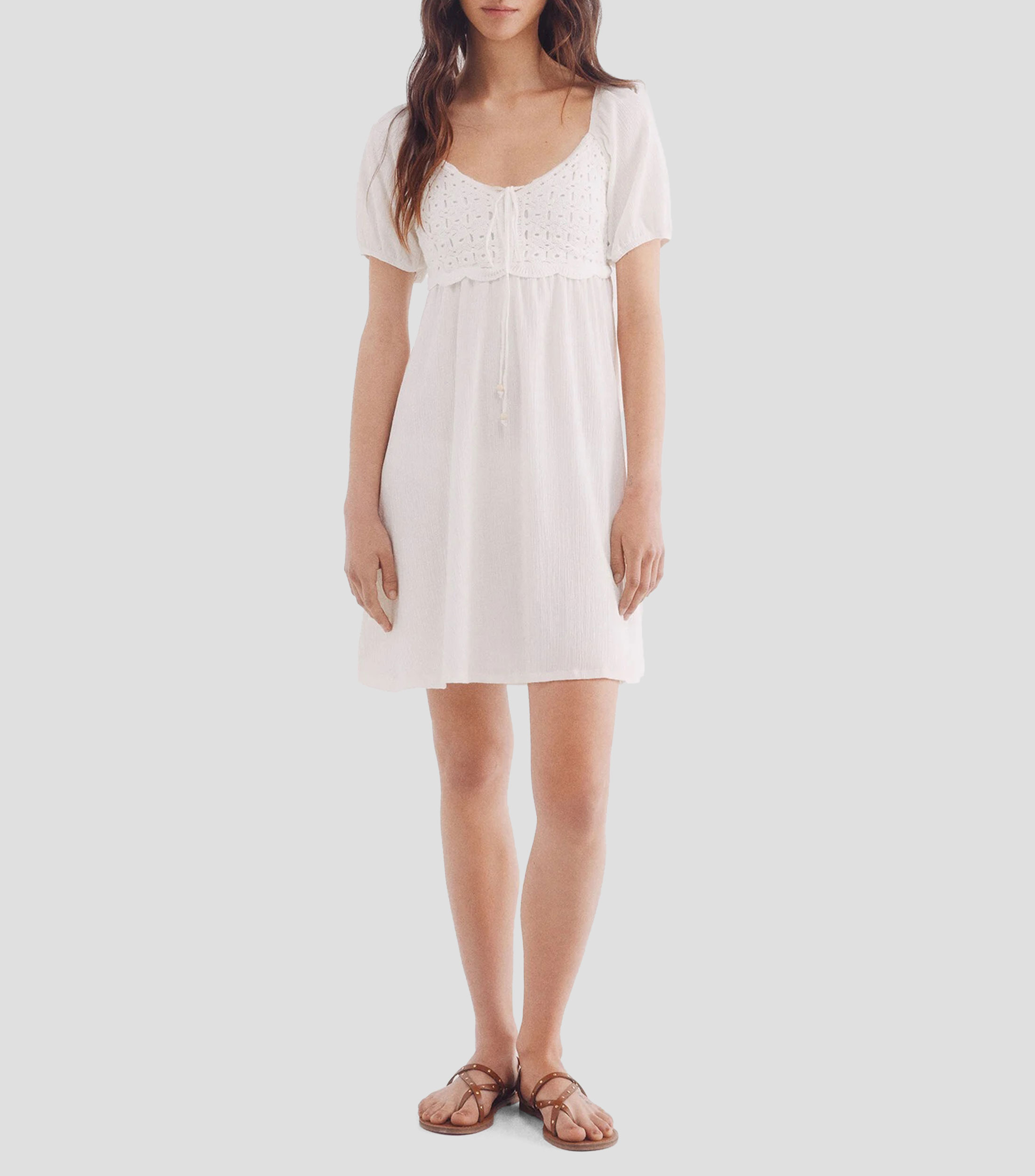 Vestido corto liso de manga corta Mujer