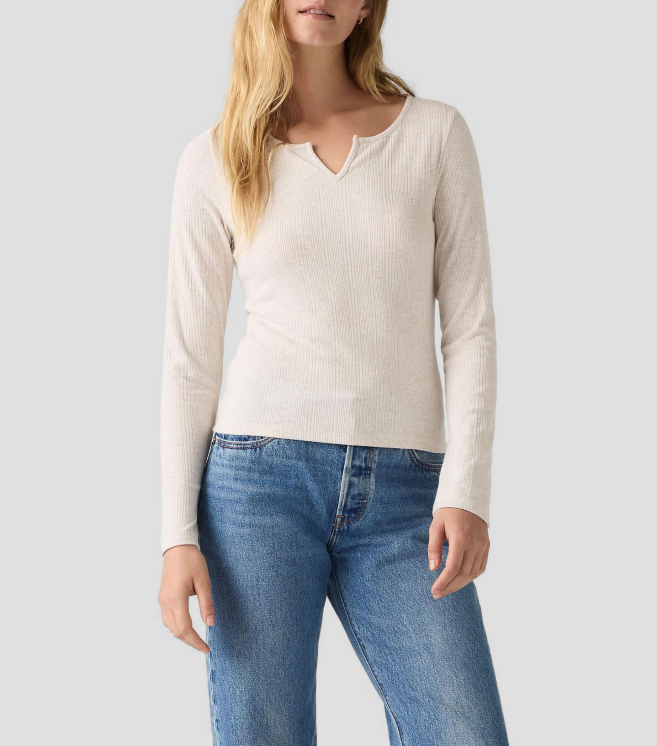 Playera cuello V manga larga lisa Mujer