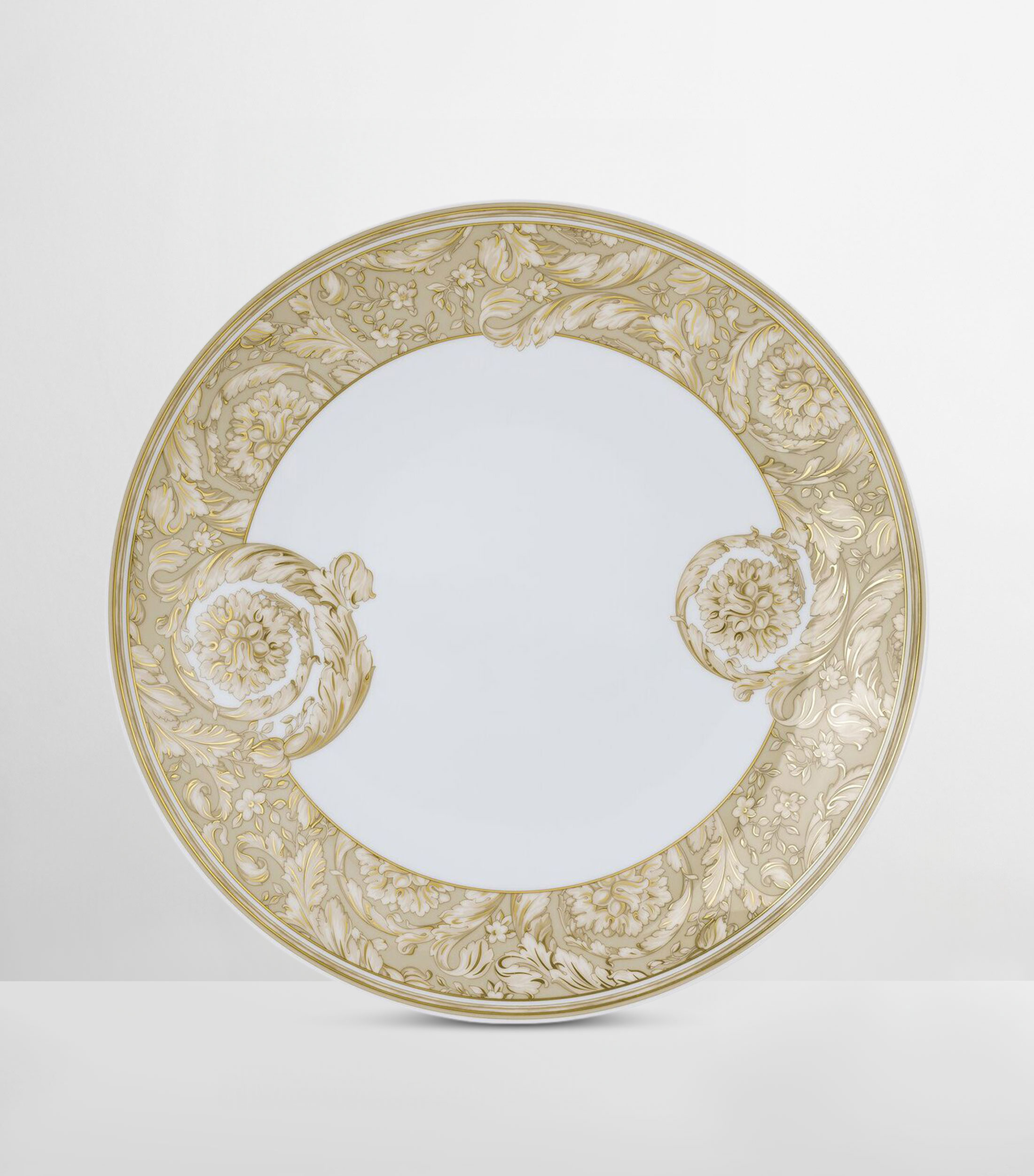 Plato trinche Barocco en porcelana