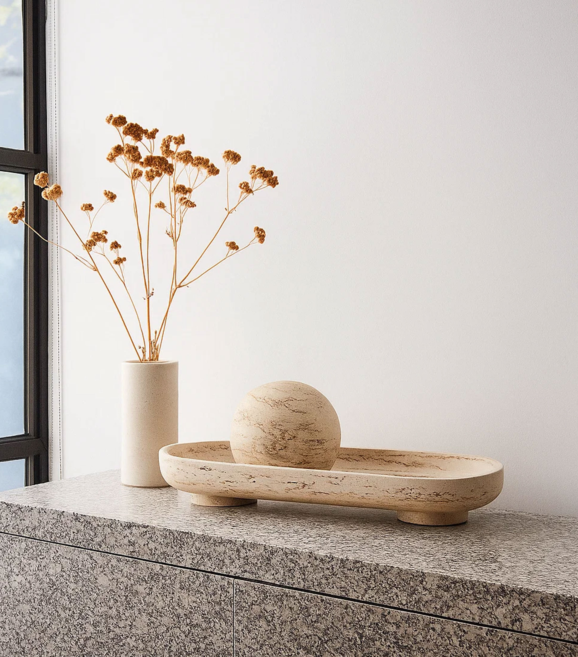 Figura decorativa Esfera Grande en mármol travertino