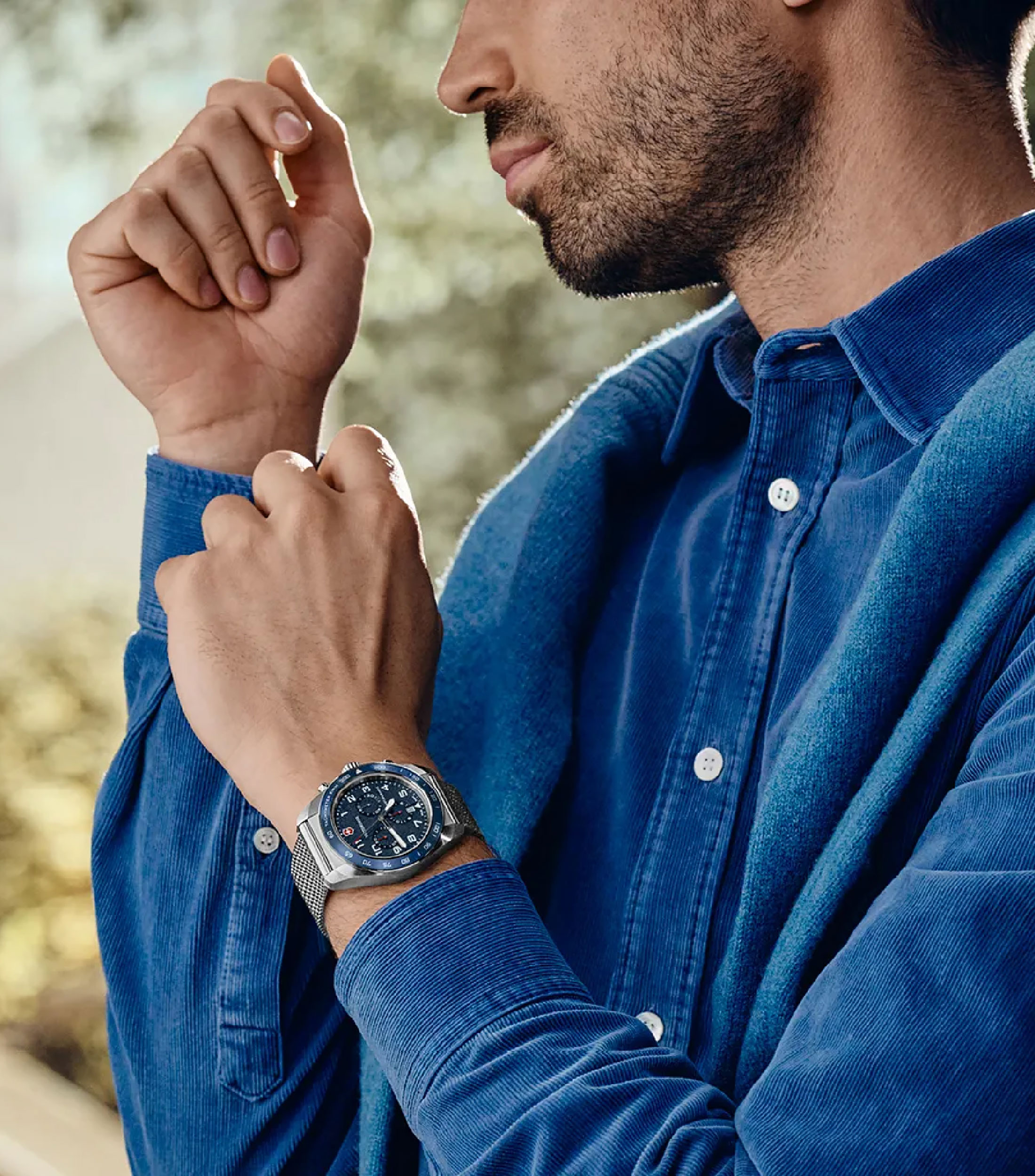 Reloj para Hombre Swiss Army Chrono casual plateado, azul