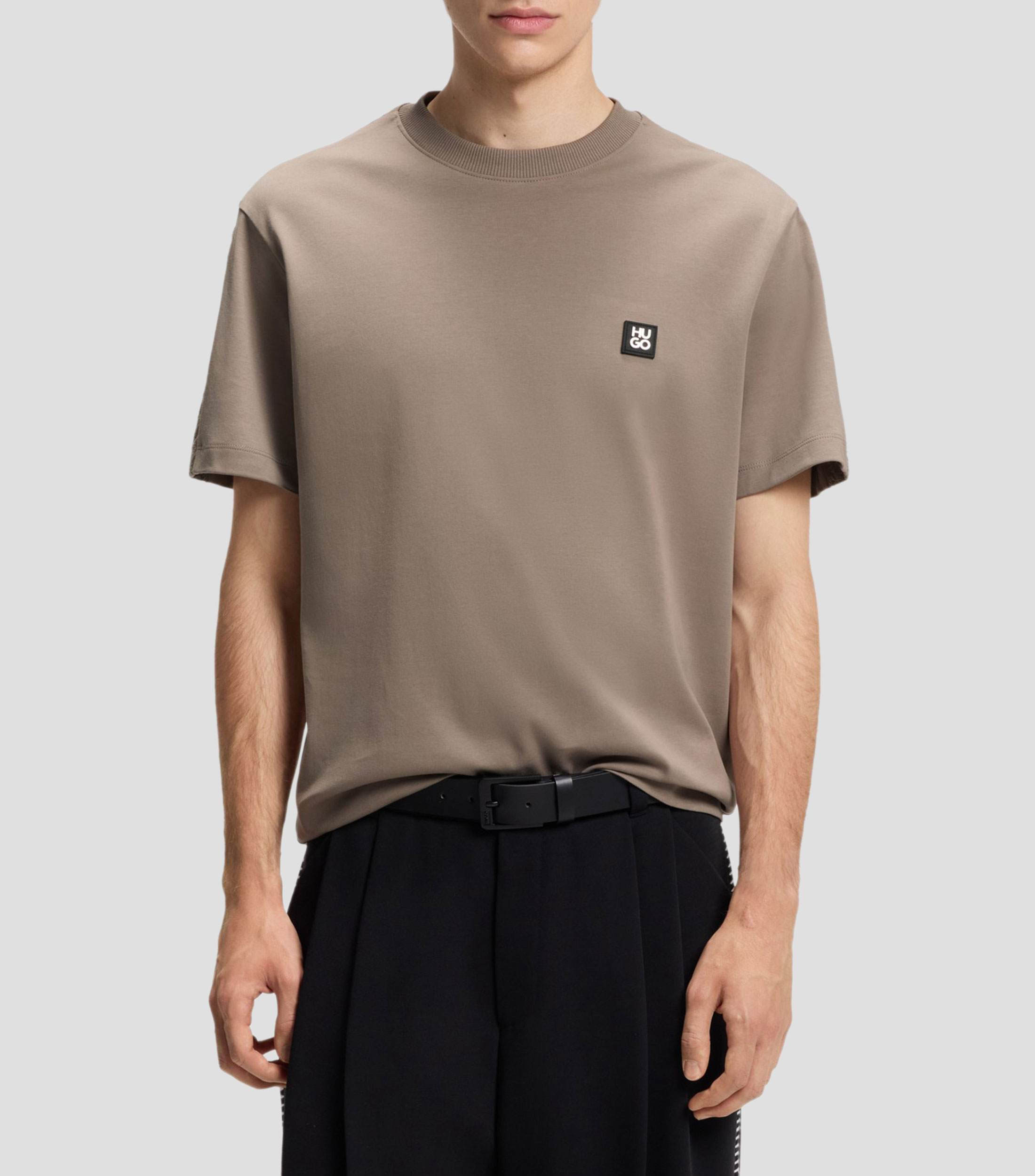 Playera cuello redondo manga corta lisa Hombre