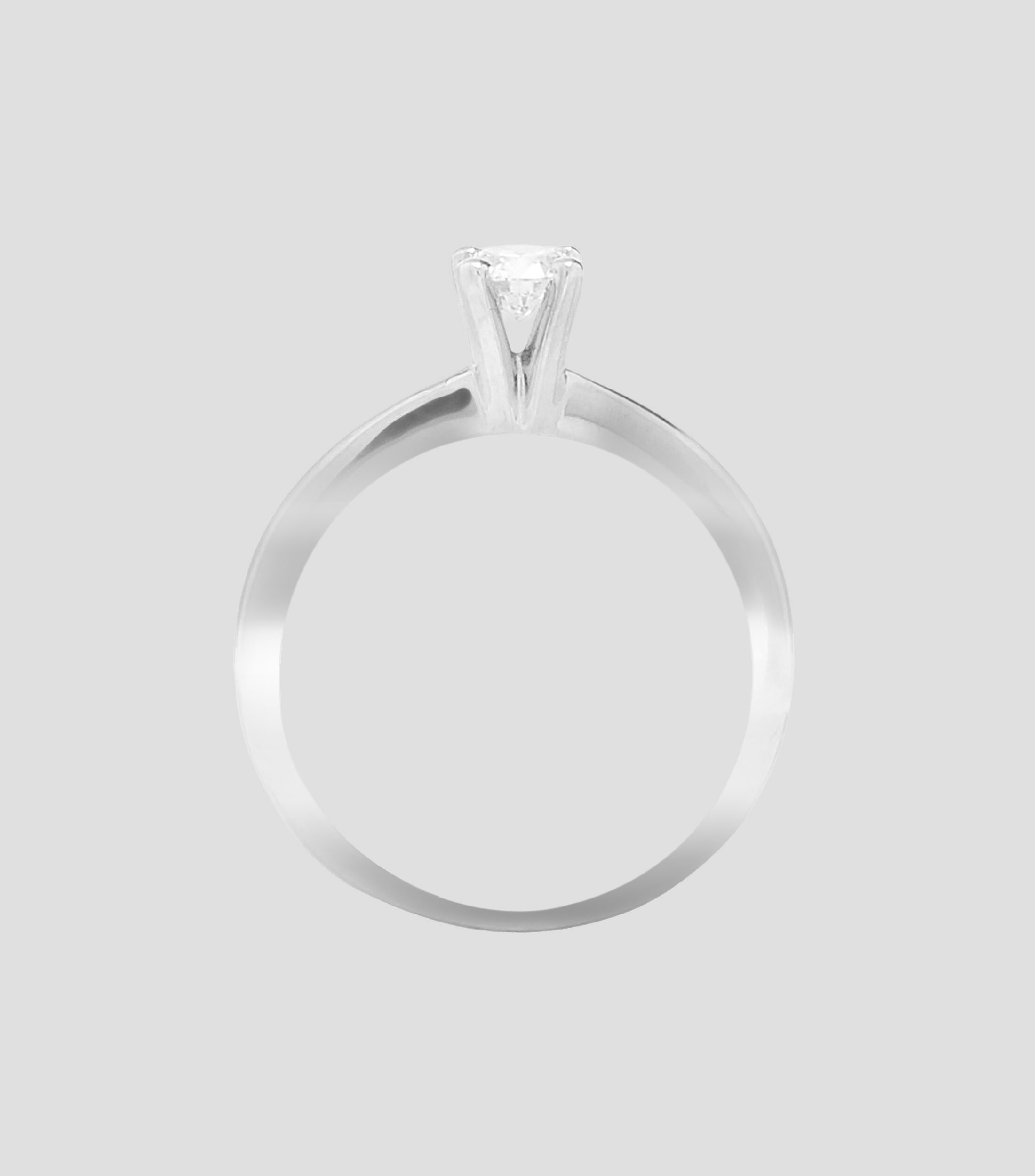 Anillo solitario en oro blanco 14 Kts con brillante Mujer