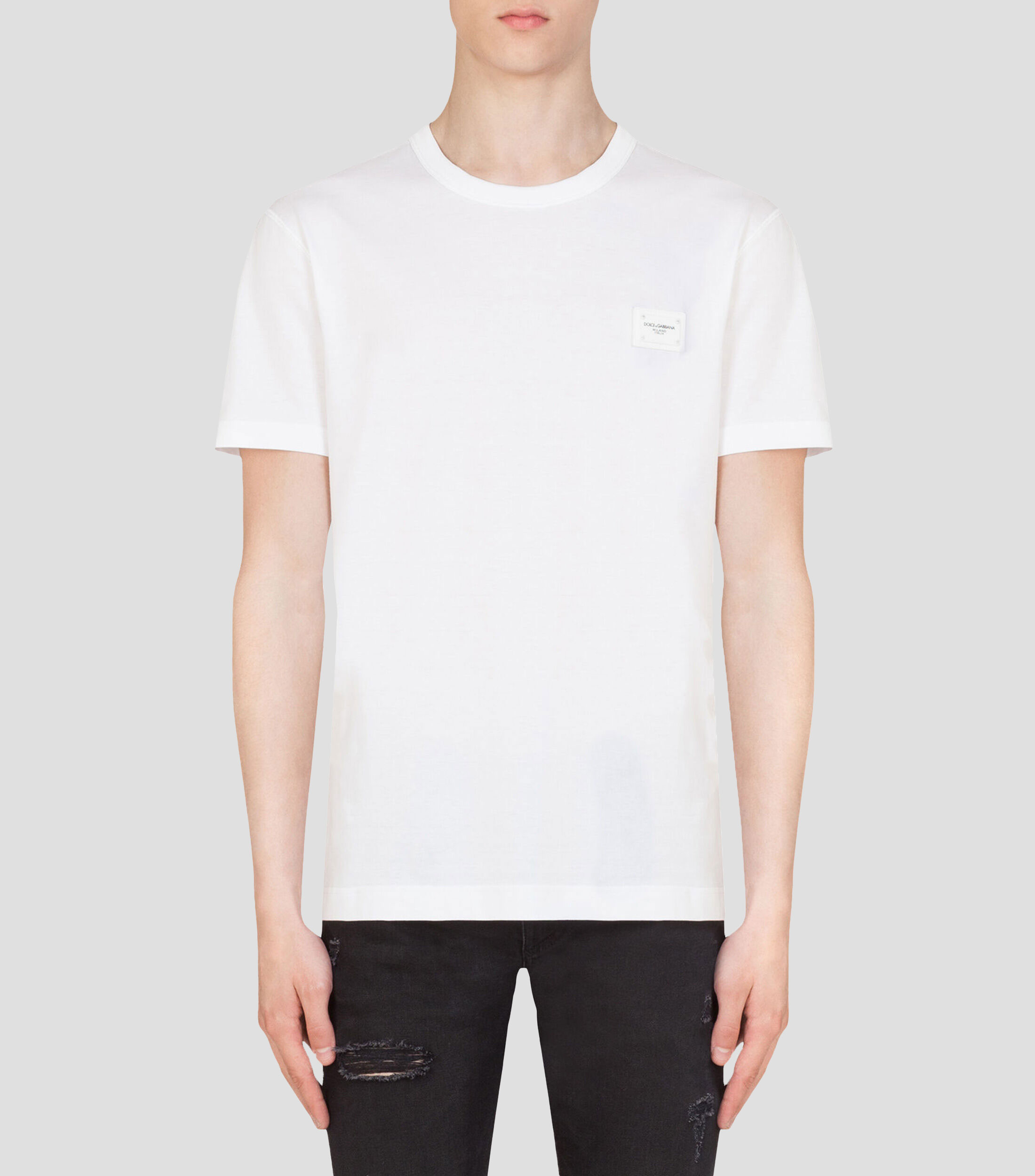 Playera cuello redondo manga corta con placa Hombre